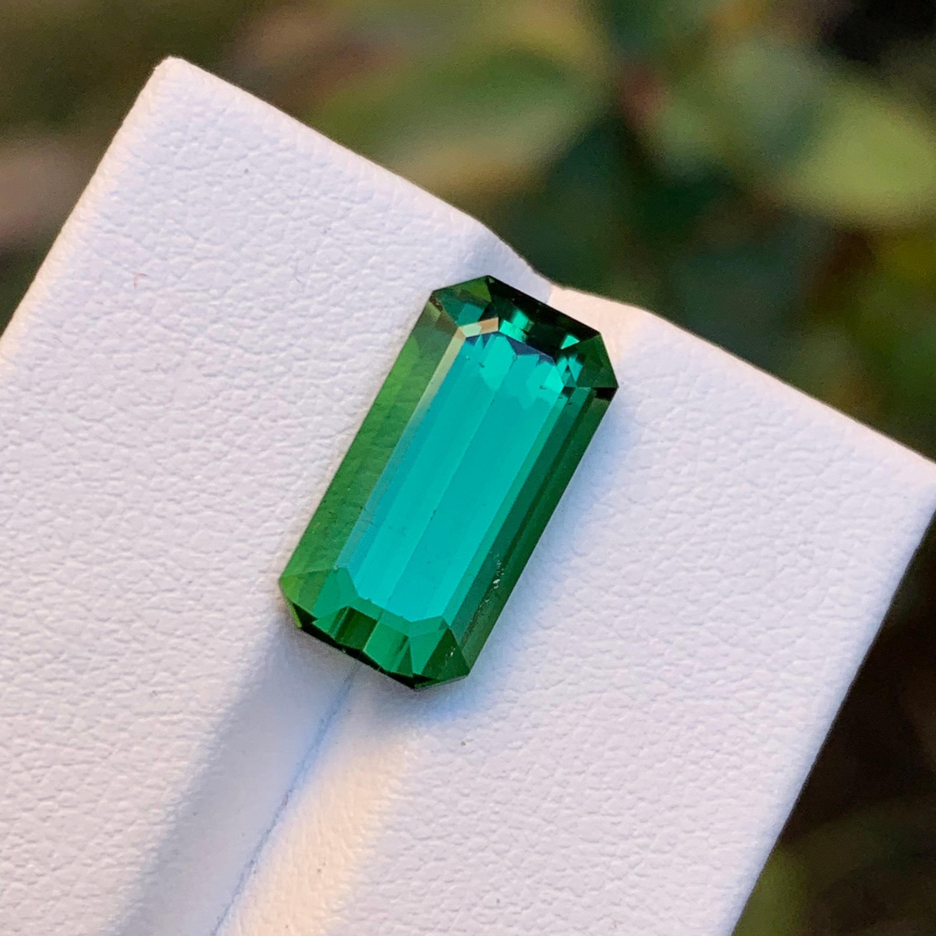 Bluish Green Natural Tourmaline Loose Gemstone, 7.00 Carat Emerald Cut Afghani  For Sale 7