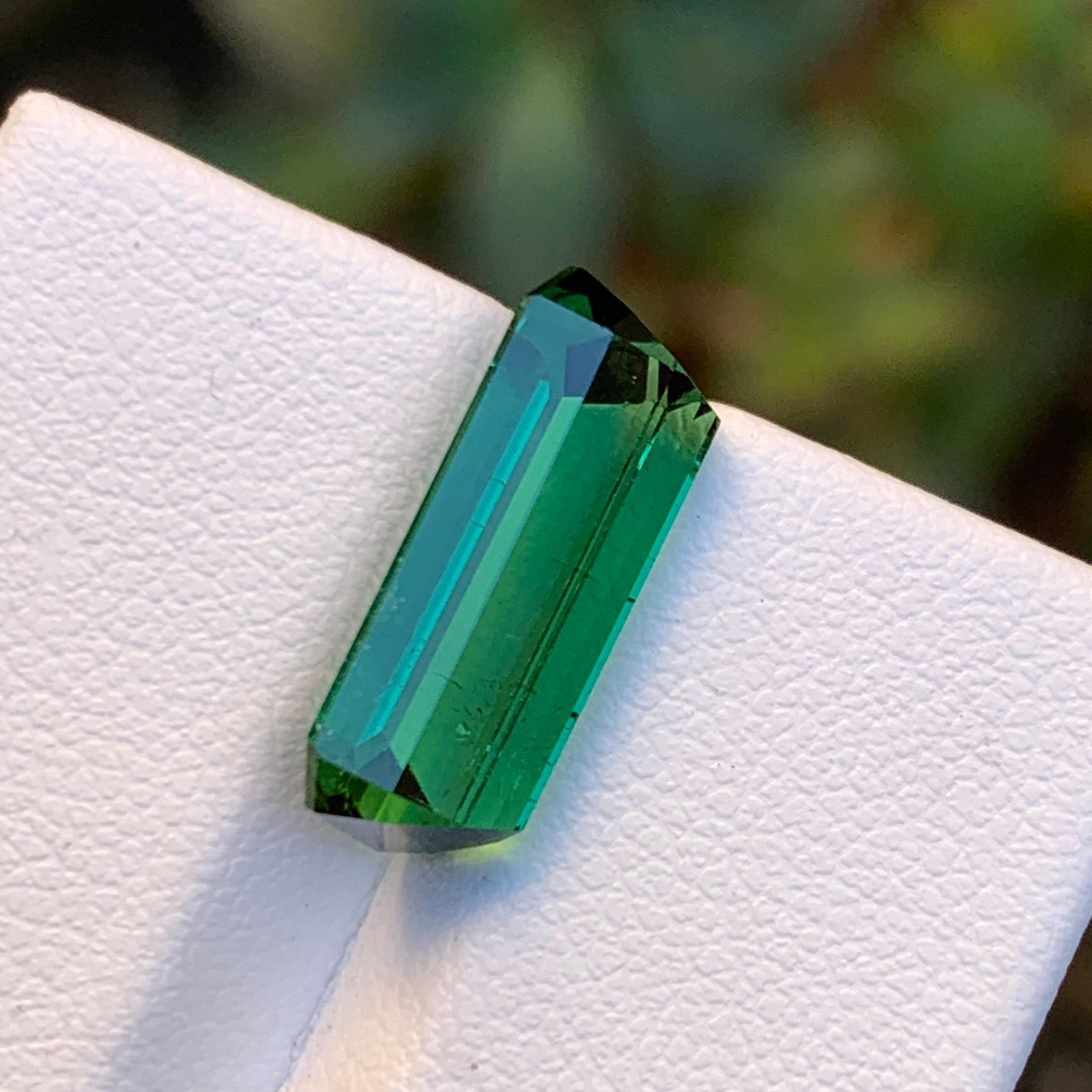 Bluish Green Natural Tourmaline Loose Gemstone, 7.00 Carat Emerald Cut Afghani  For Sale 2