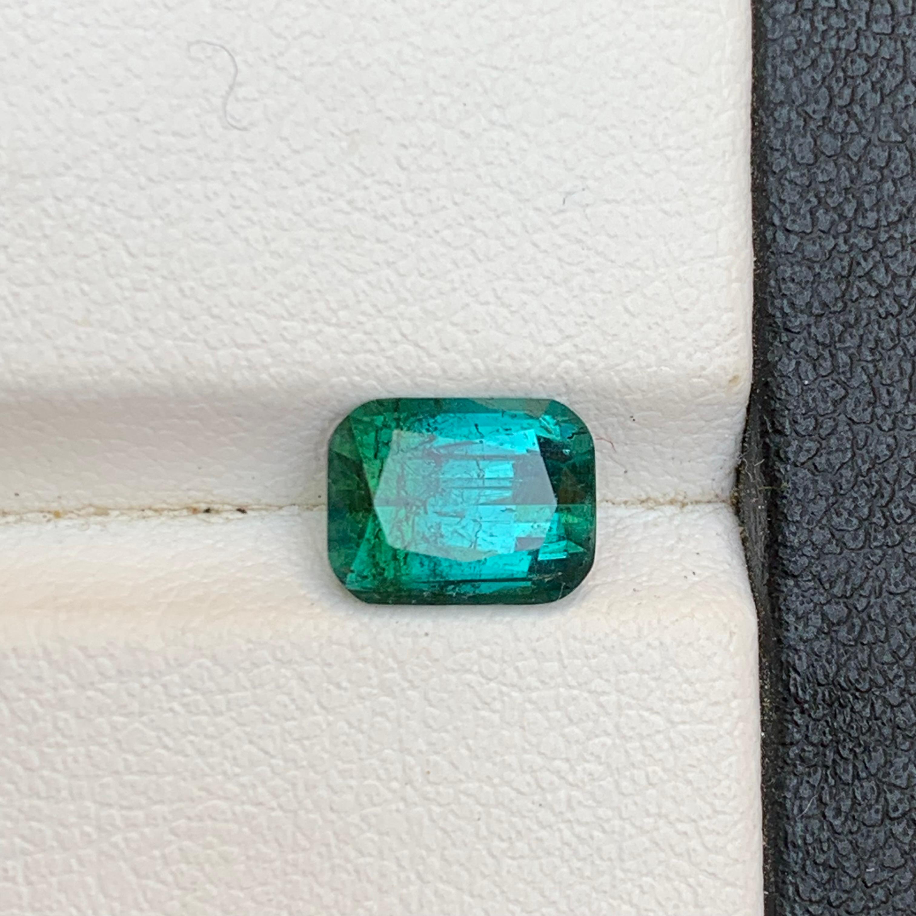 Bague en tourmaline naturelle vert bleuté, pierre précieuse non sertie de 2.12 carats, taille coussin en vente 7