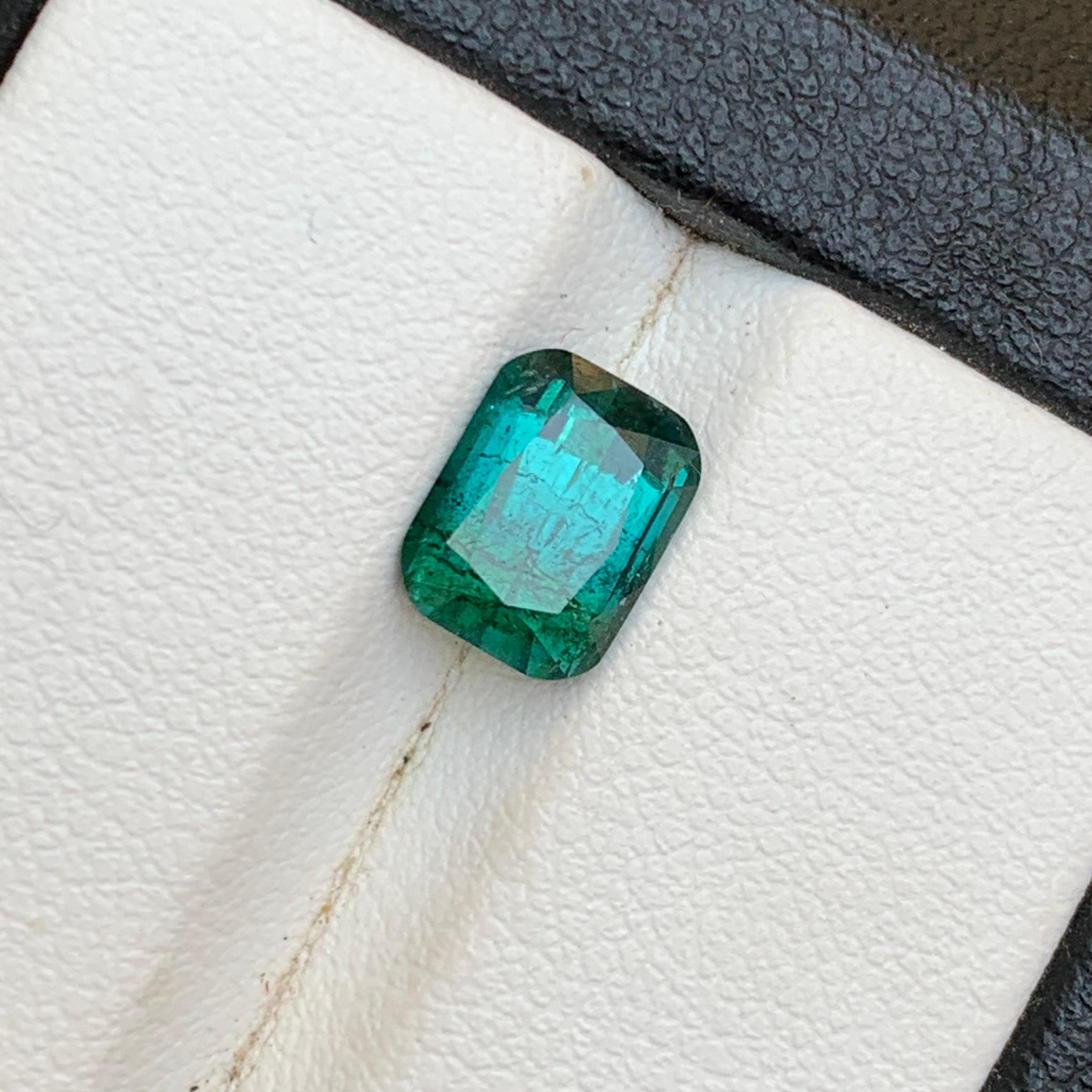 Bague en tourmaline naturelle vert bleuté, pierre précieuse non sertie de 2.12 carats, taille coussin Neuf - En vente à Peshawar, PK