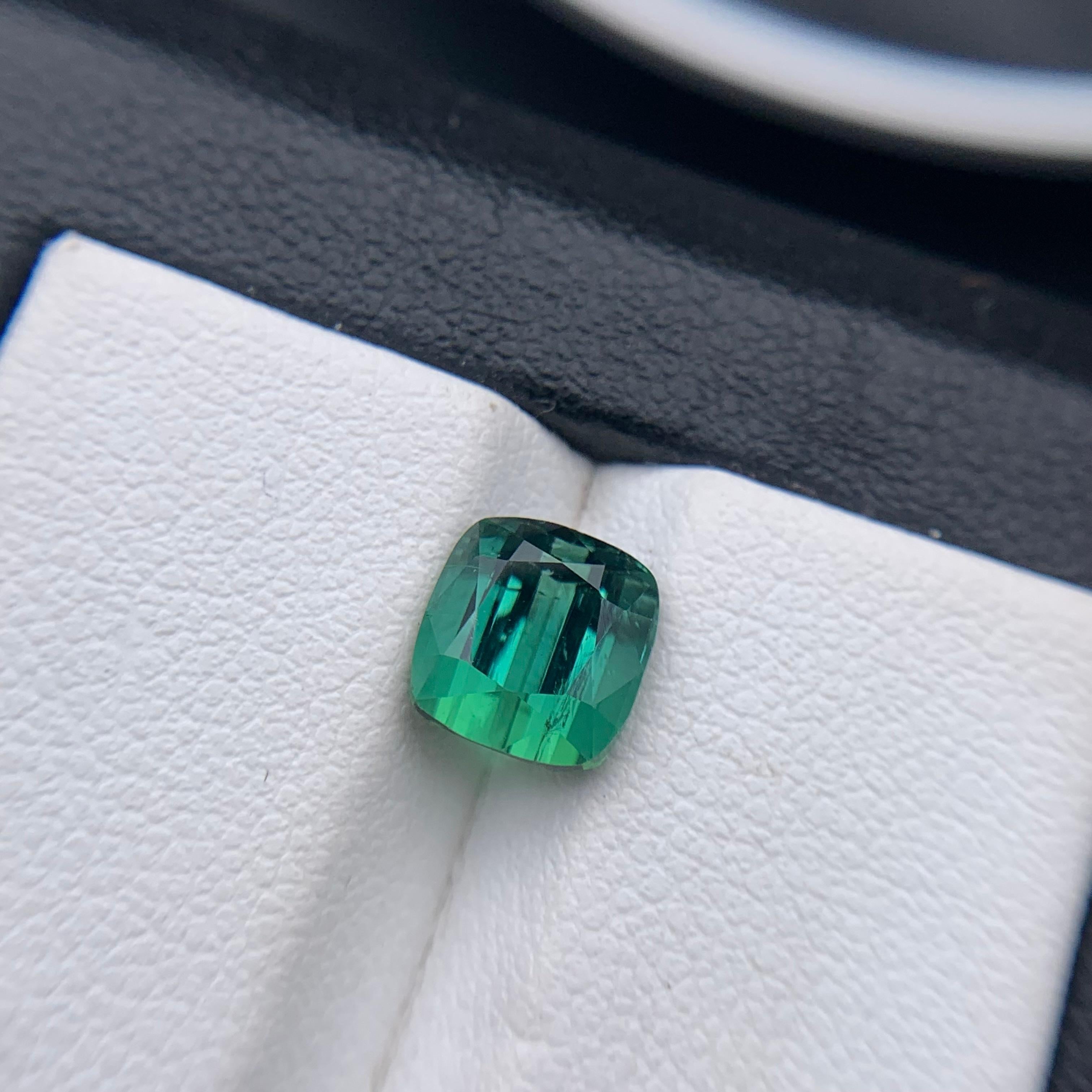 Anillo de turmalina natural verde azulada Piedra suelta 2,15 CT Joyería talla cojín en venta 2