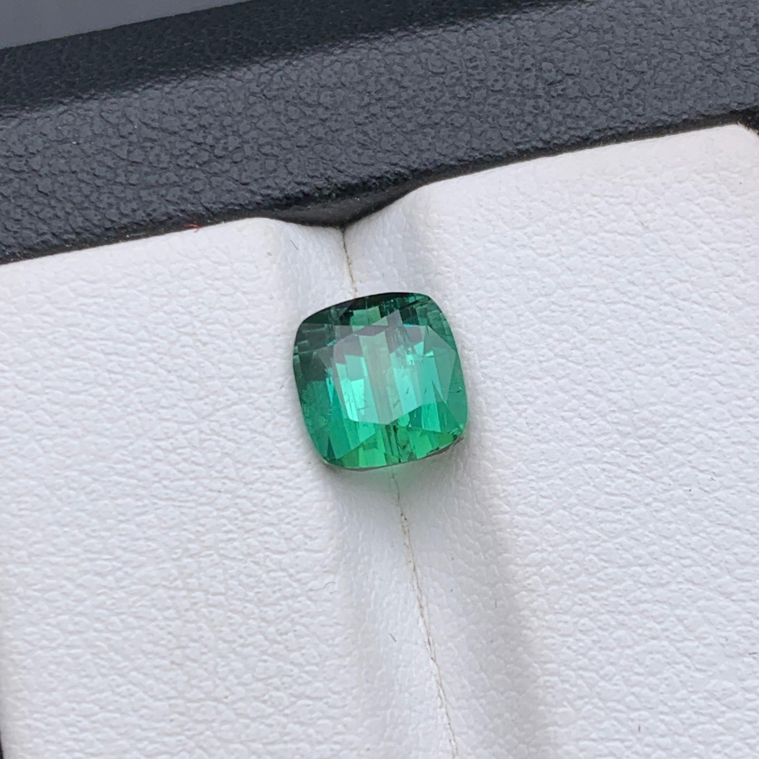 Anillo de turmalina natural verde azulada Piedra suelta 2,15 CT Joyería talla cojín en venta 3