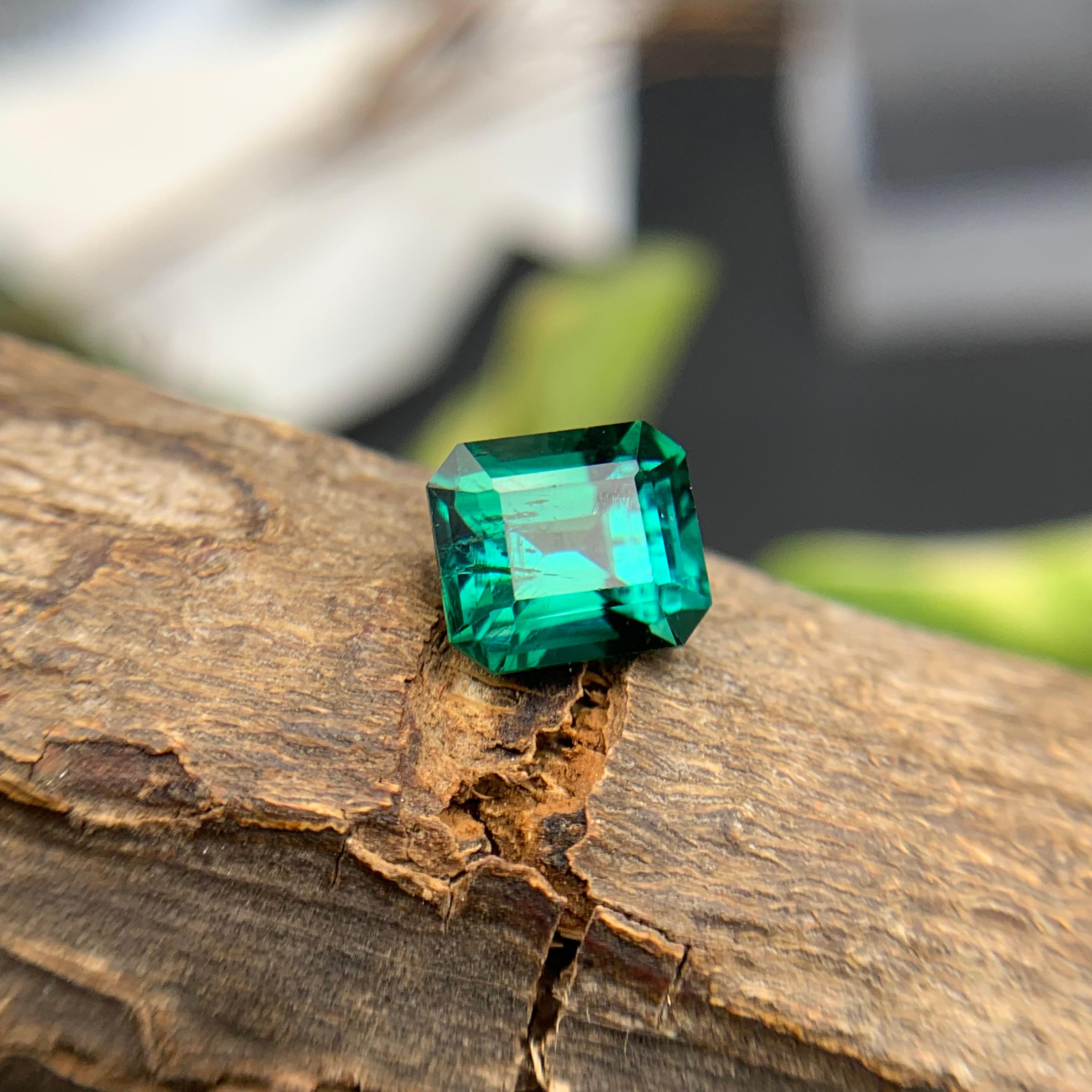 Bluish Green Natural Tourmaline Ring Loose Gemstone 2.35 Ct Emerald Cut-Jewelry For Sale 5
