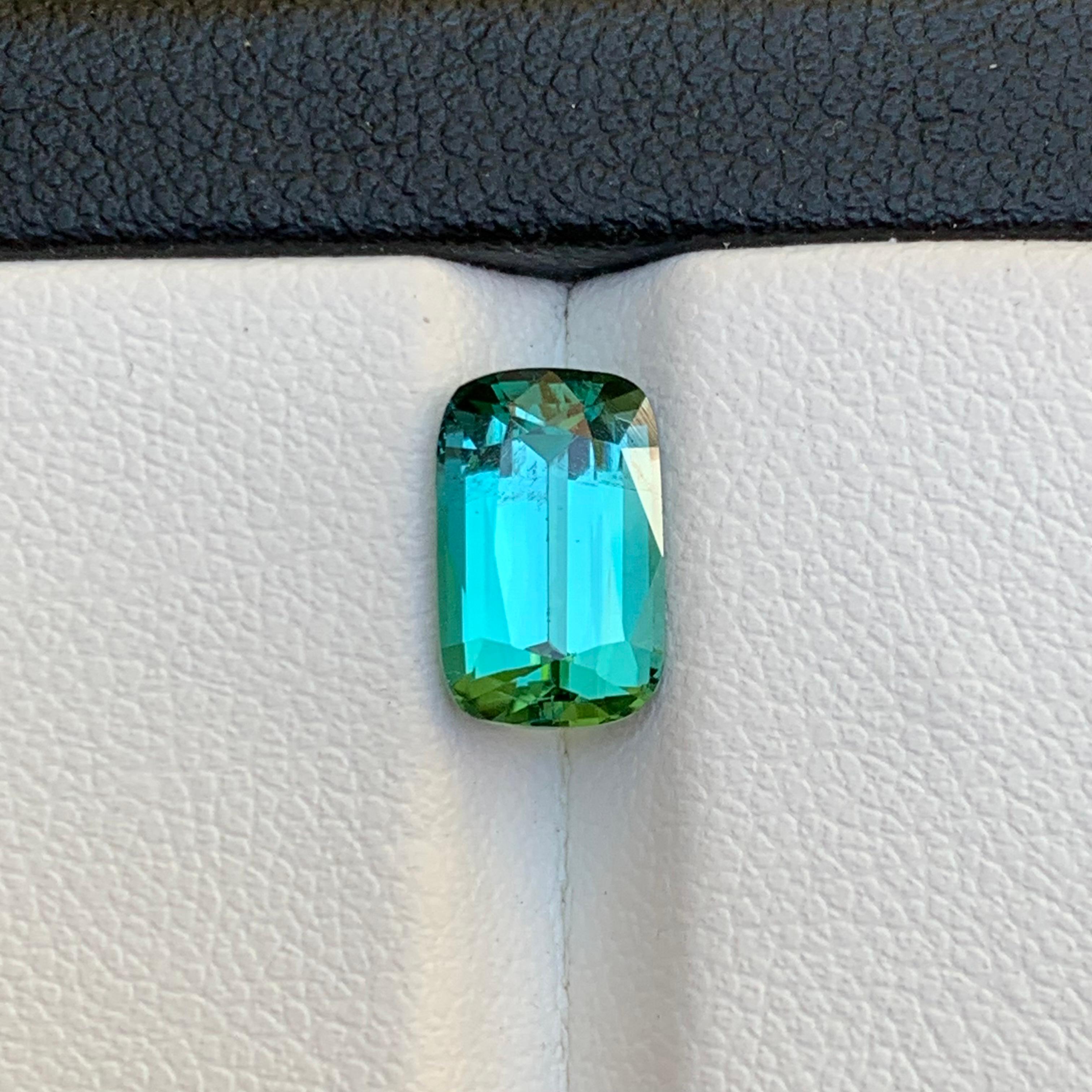 Contemporary Bluish Green Natural Tourmaline Ring Loose Gemstone 2.40 Ct Cushion Cut-Jewelry For Sale