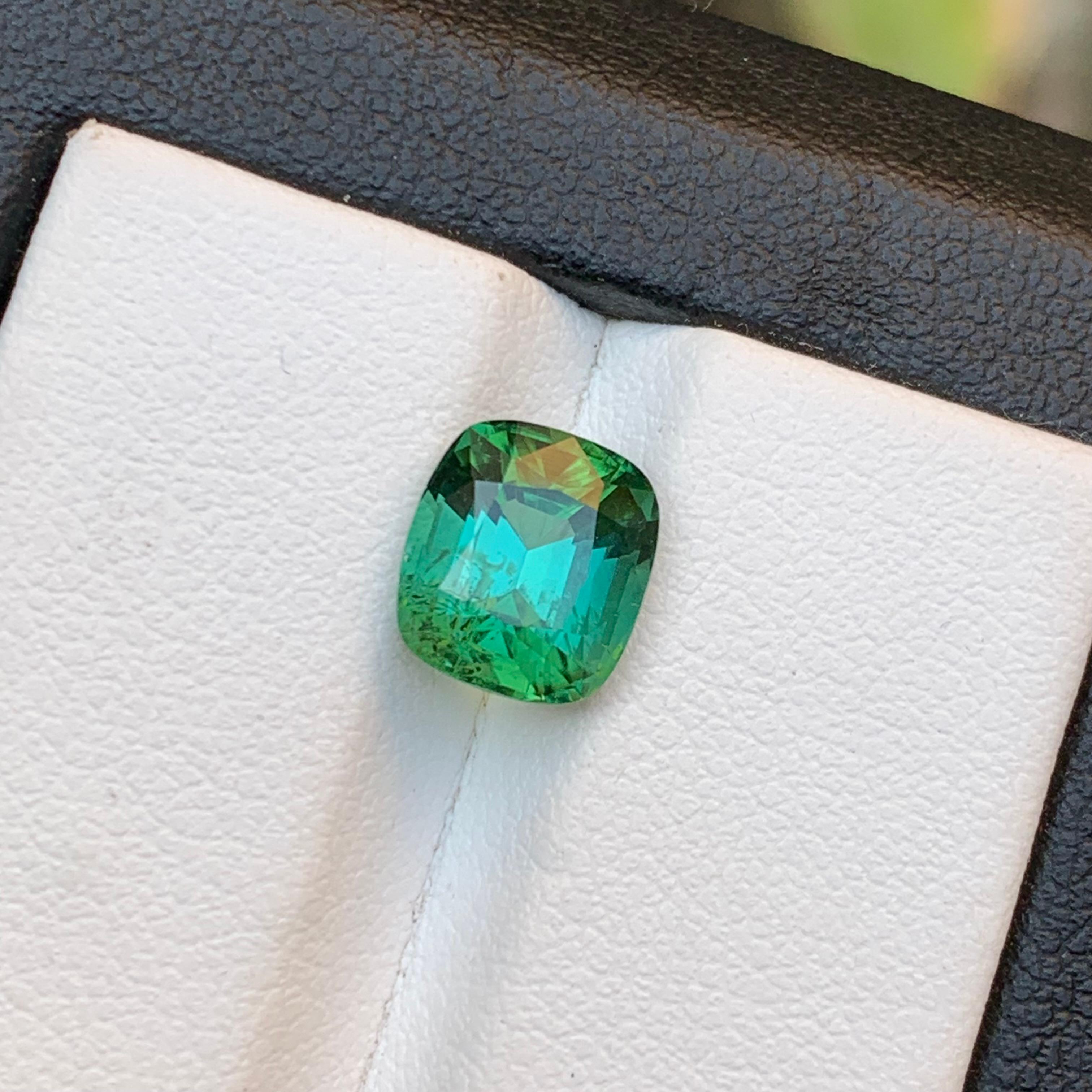 Bluish Green Natural Tourmaline Ring Loose Gemstone 2.80 Ct Cushion Cut-Jewelry In New Condition For Sale In Peshawar, PK