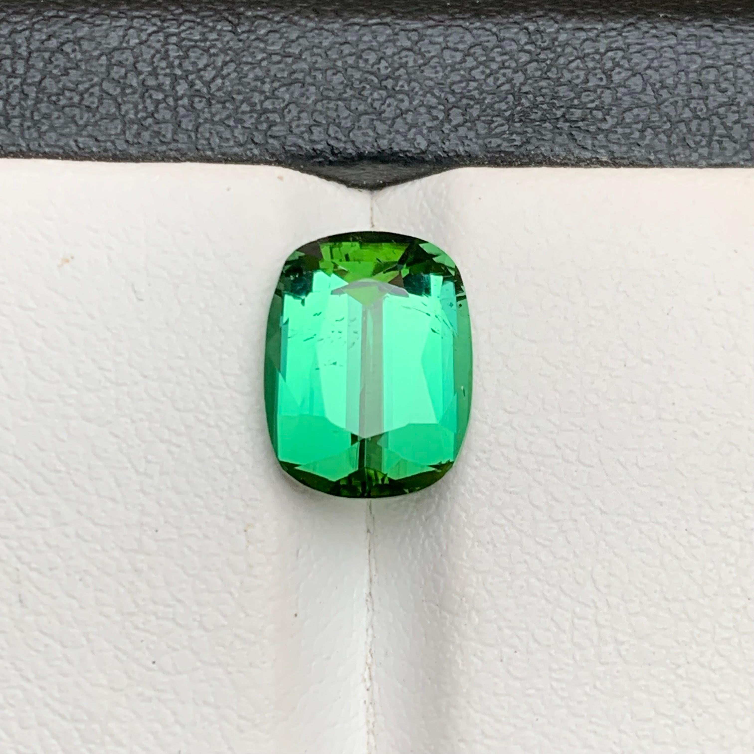 Bluish Green Natural Tourmaline Ring Loose Gemstone 3.80 Ct Cushion Cut-Jewelry In New Condition For Sale In Peshawar, PK