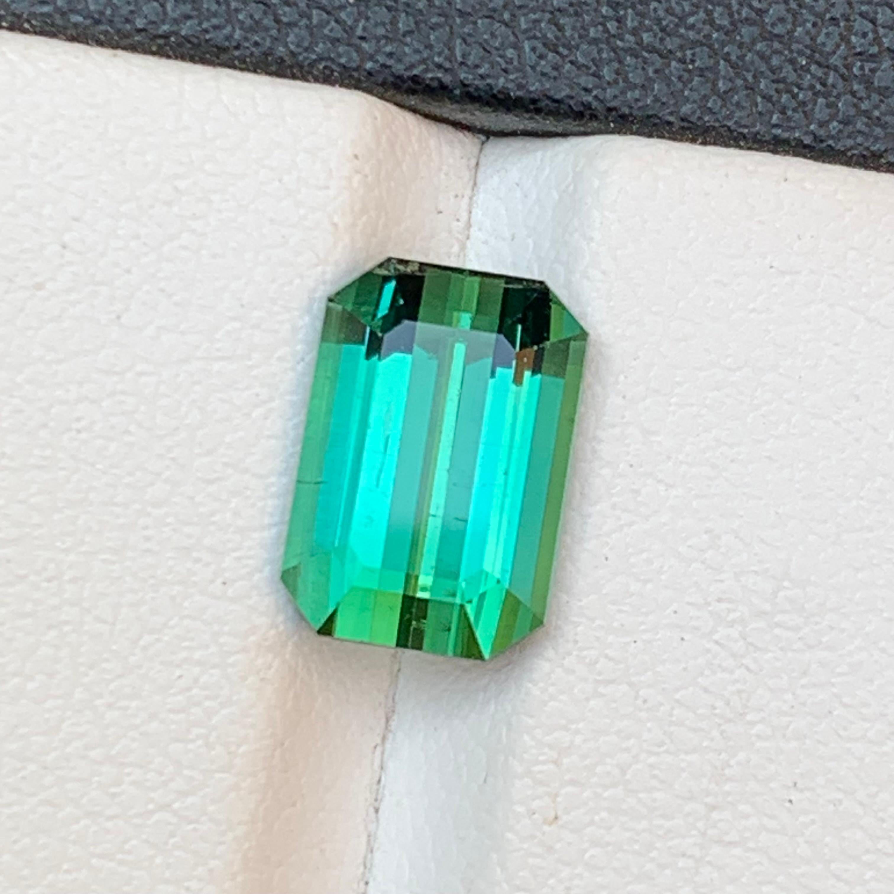 Bluish Green Natural Tourmaline Ring Loose Gemstone 3.95 Ct Emerald Cut Jewelry For Sale 1