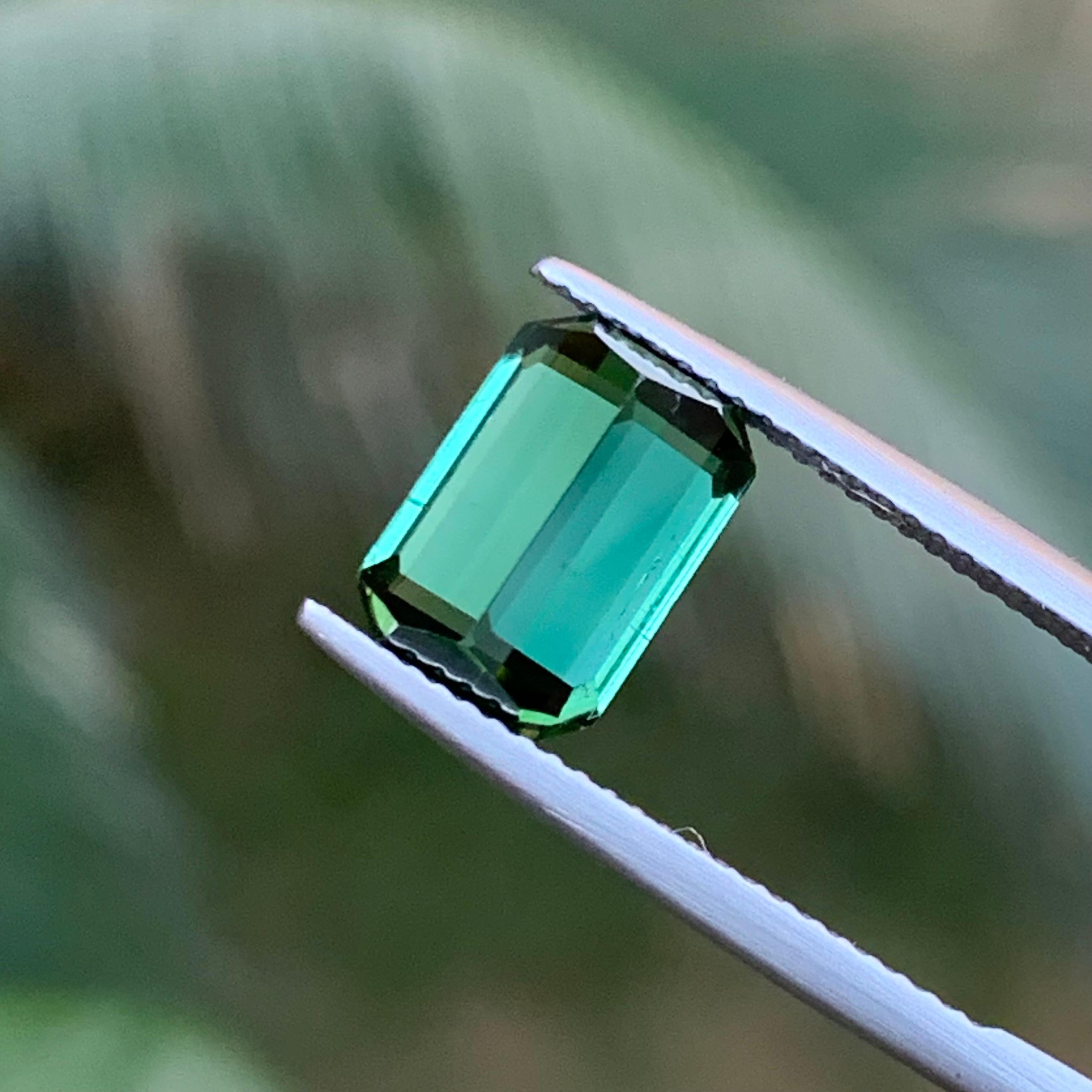 Bluish Green Natural Tourmaline Ring Loose Gemstone 3.95 Ct Emerald Cut Jewelry For Sale 3