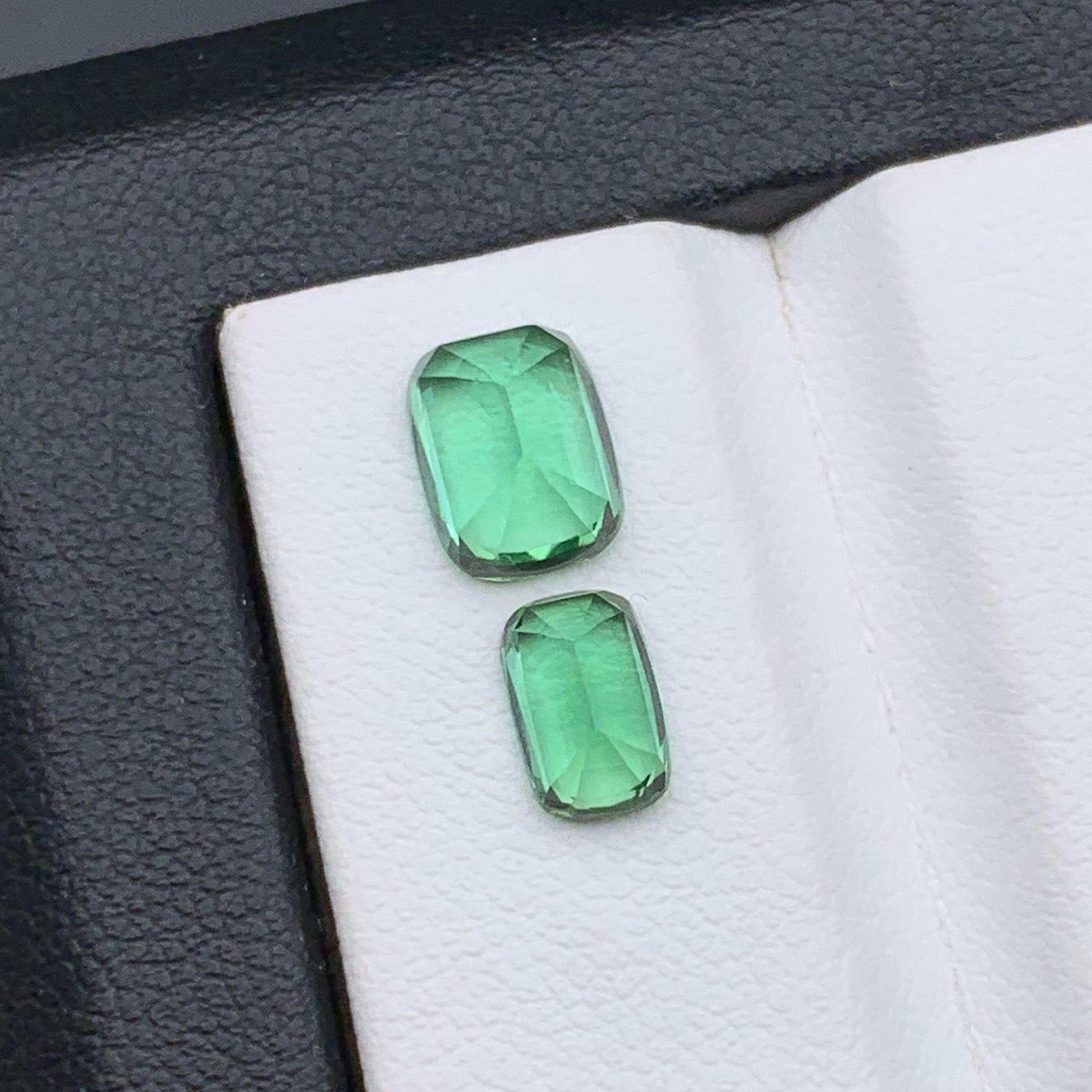Bague en tourmaline naturelle vert bleuté, pierres précieuses non serties de 2,50 carats, taille coussin en vente 1