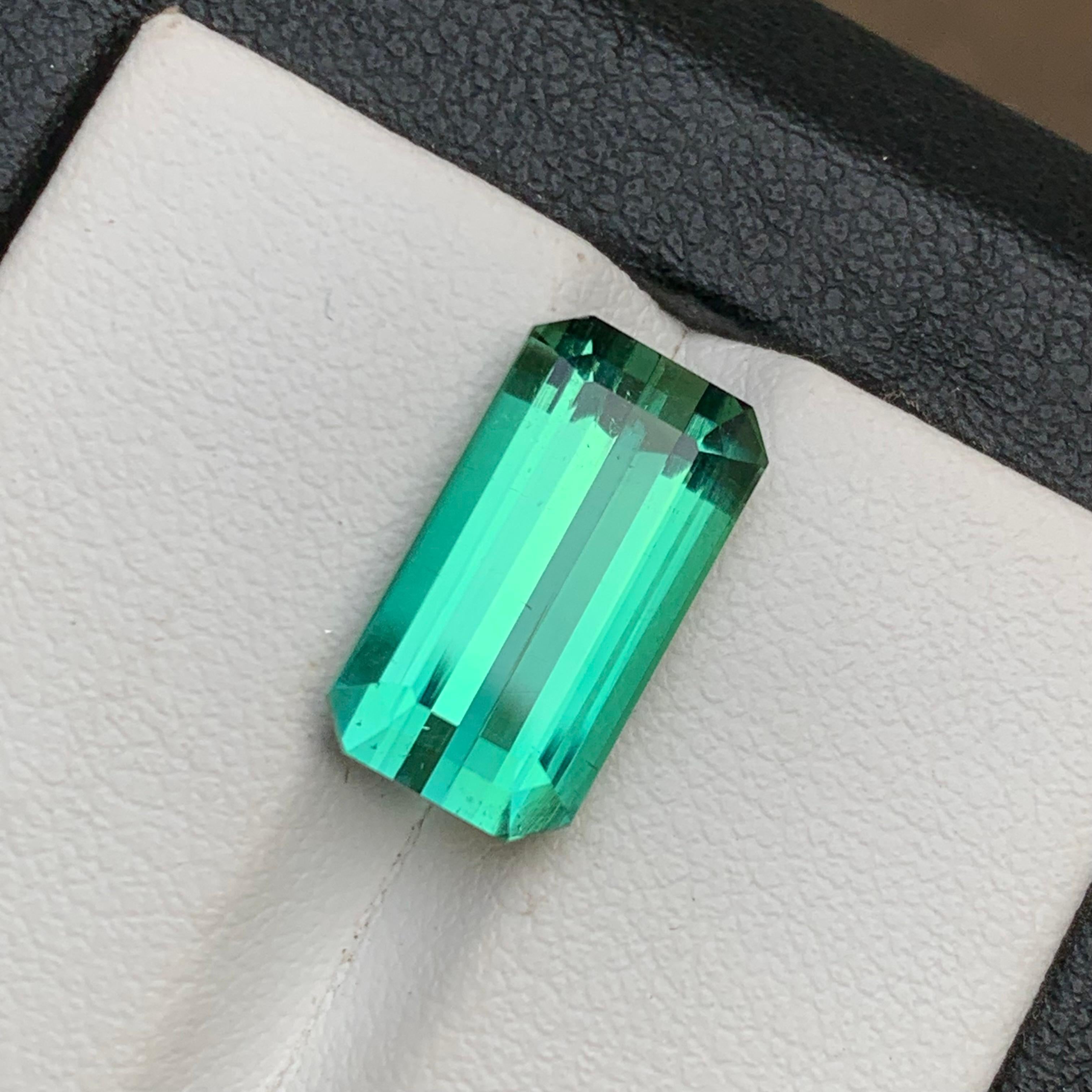 Bague et pendentif en tourmaline naturelle vert bleuté, pierre précieuse non sertie taille émeraude 6,80 carats en vente 7