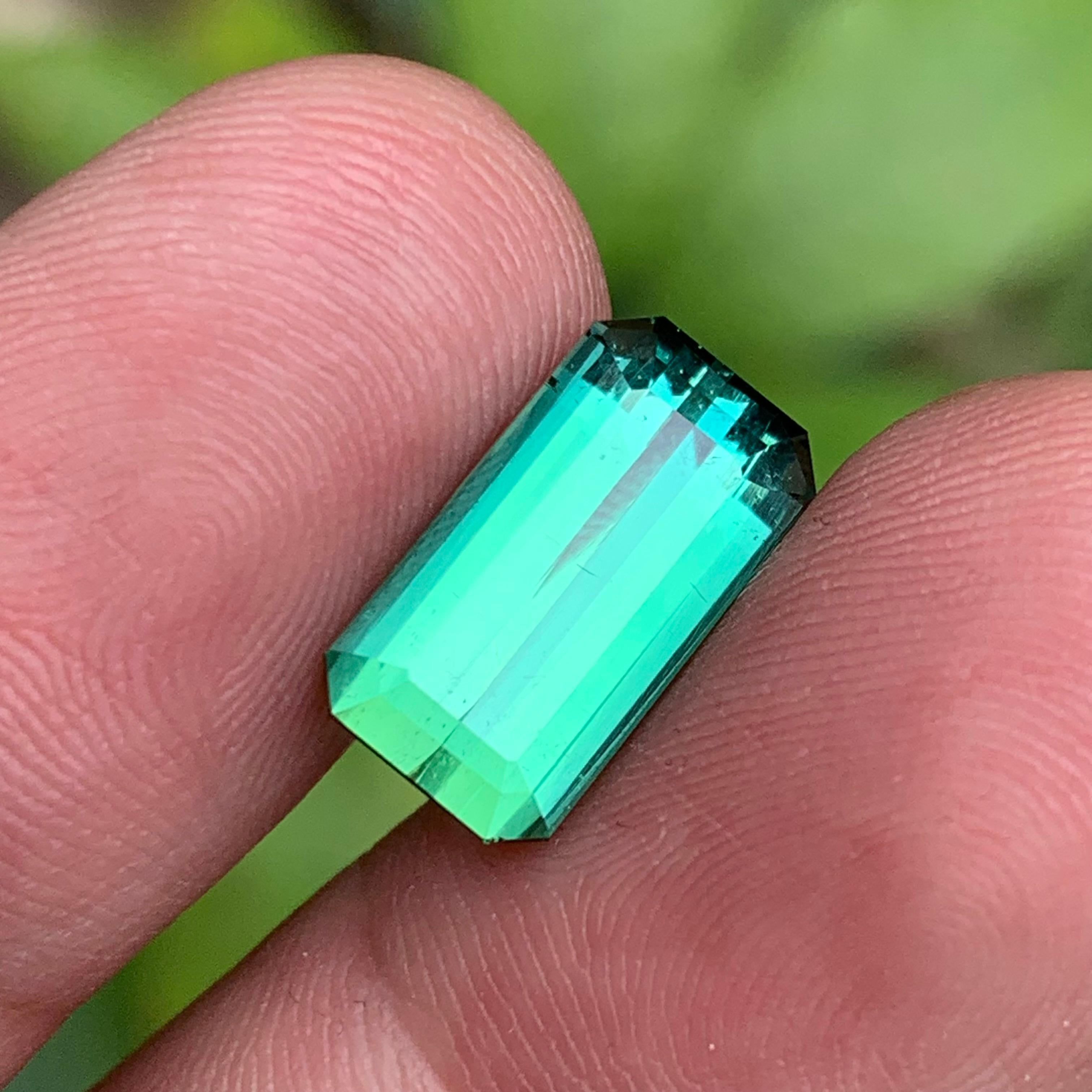 Bague et pendentif en tourmaline naturelle vert bleuté, pierre précieuse non sertie taille émeraude 6,80 carats Neuf - En vente à Peshawar, PK