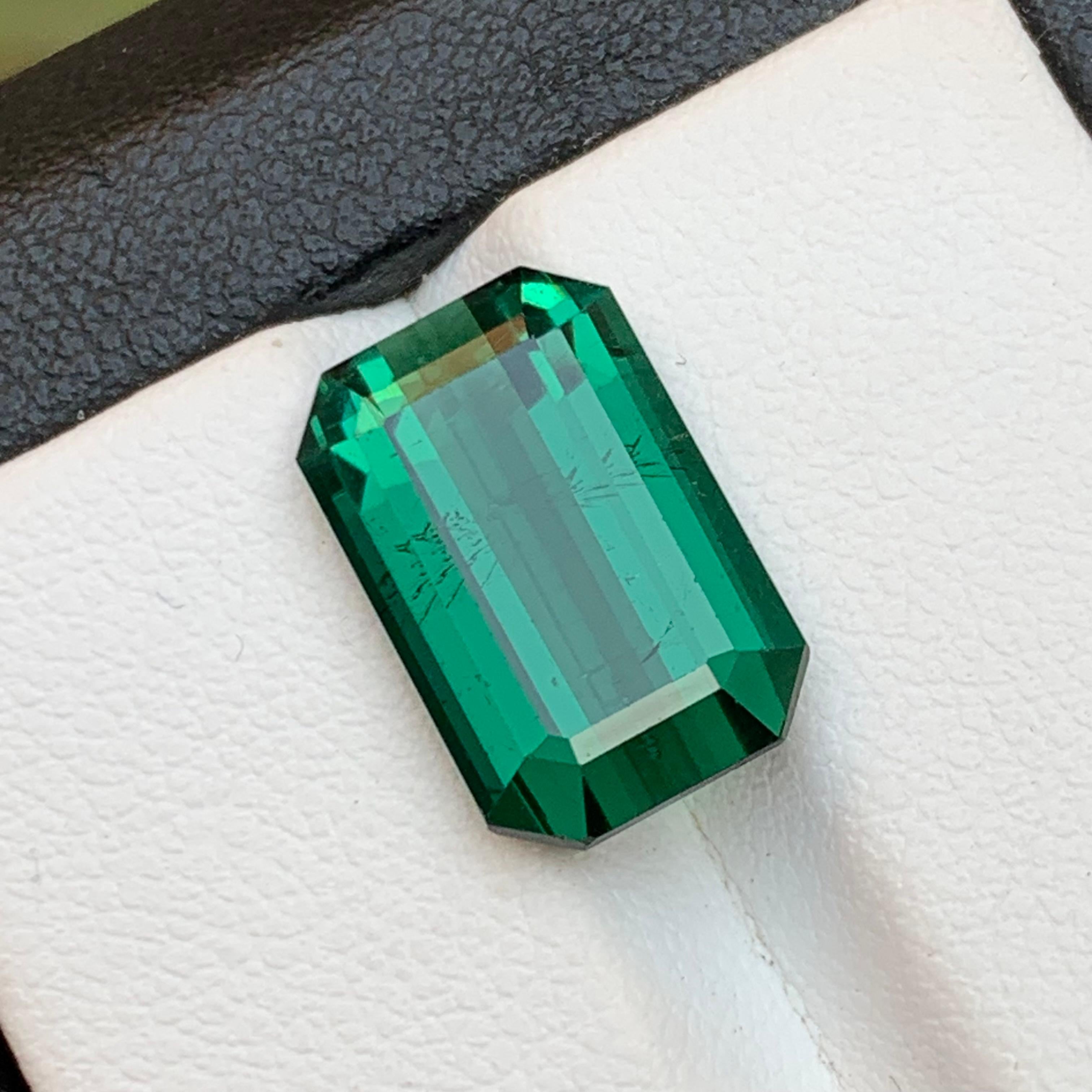 Bague et pendentif en tourmaline naturelle vert bleuté, pierre précieuse non sertie taille émeraude 7.45 carats en vente 4
