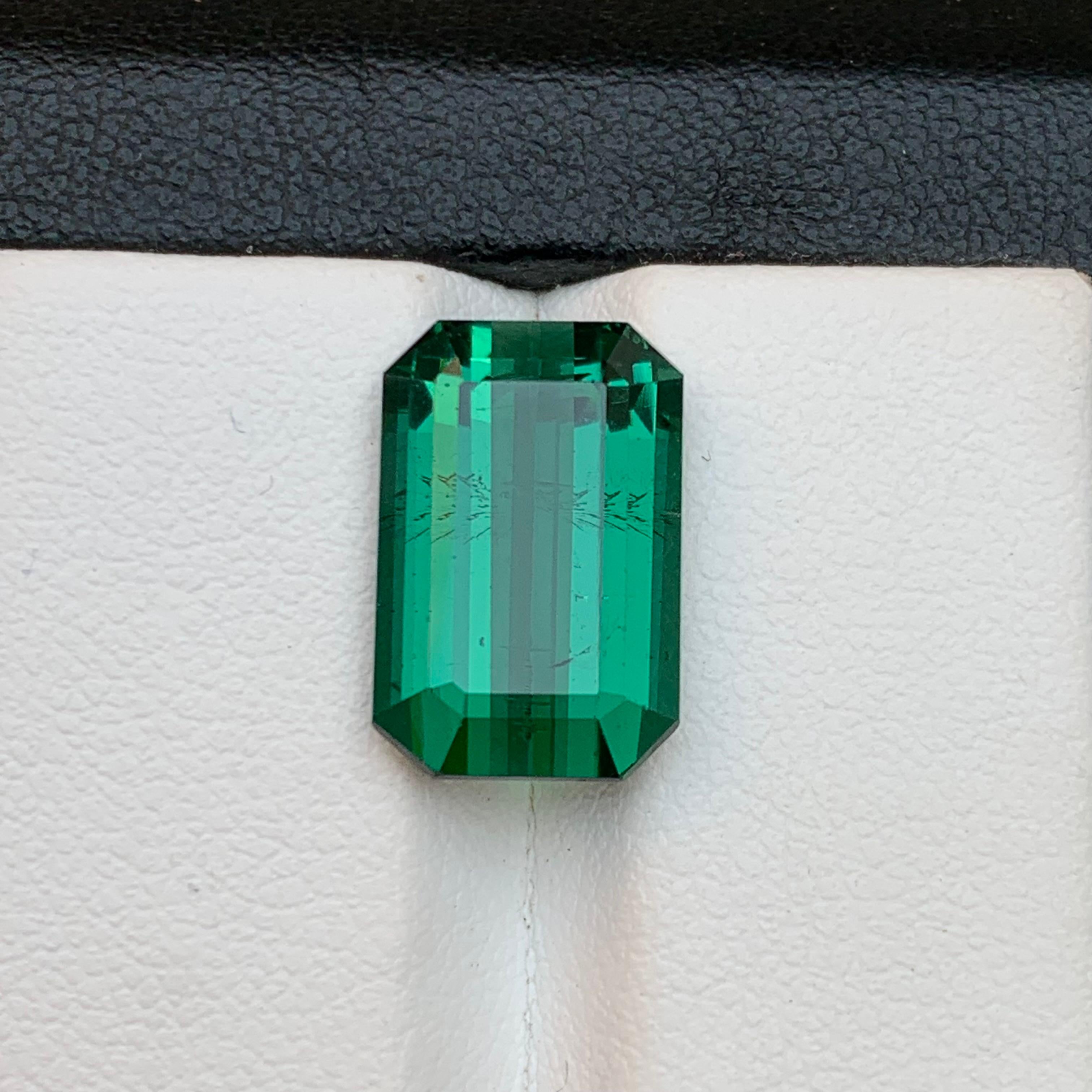 Bague et pendentif en tourmaline naturelle vert bleuté, pierre précieuse non sertie taille émeraude 7.45 carats en vente 6