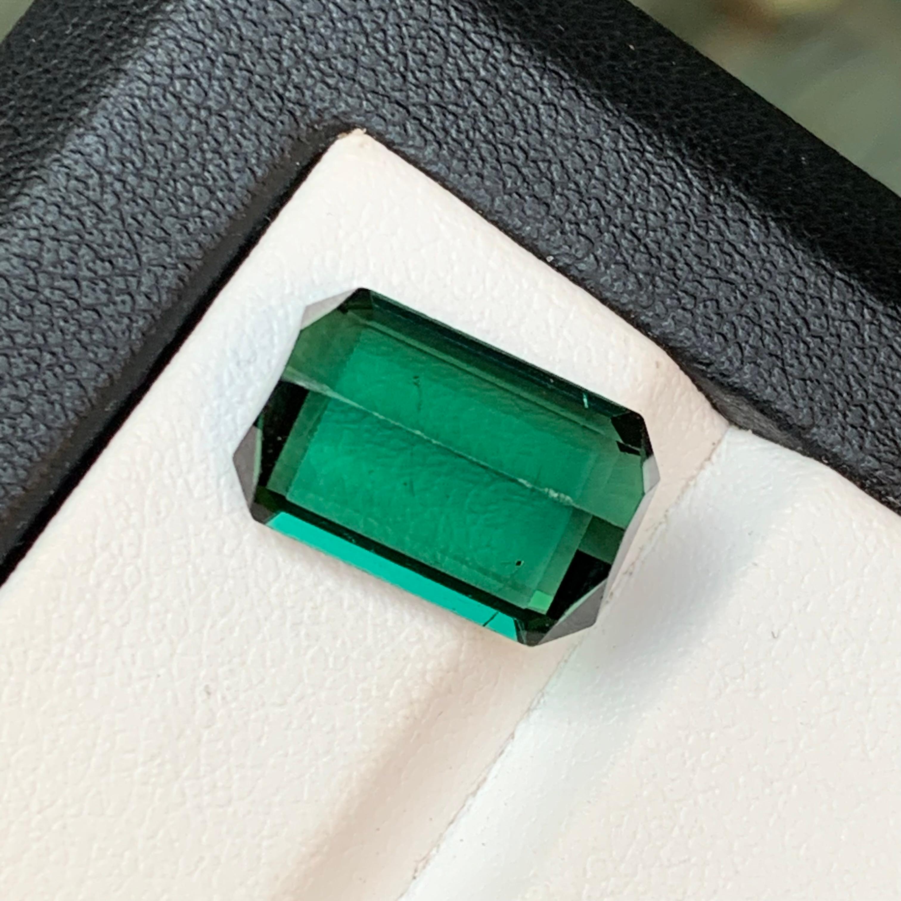 Bague et pendentif en tourmaline naturelle vert bleuté, pierre précieuse non sertie taille émeraude 7.45 carats Neuf - En vente à Peshawar, PK