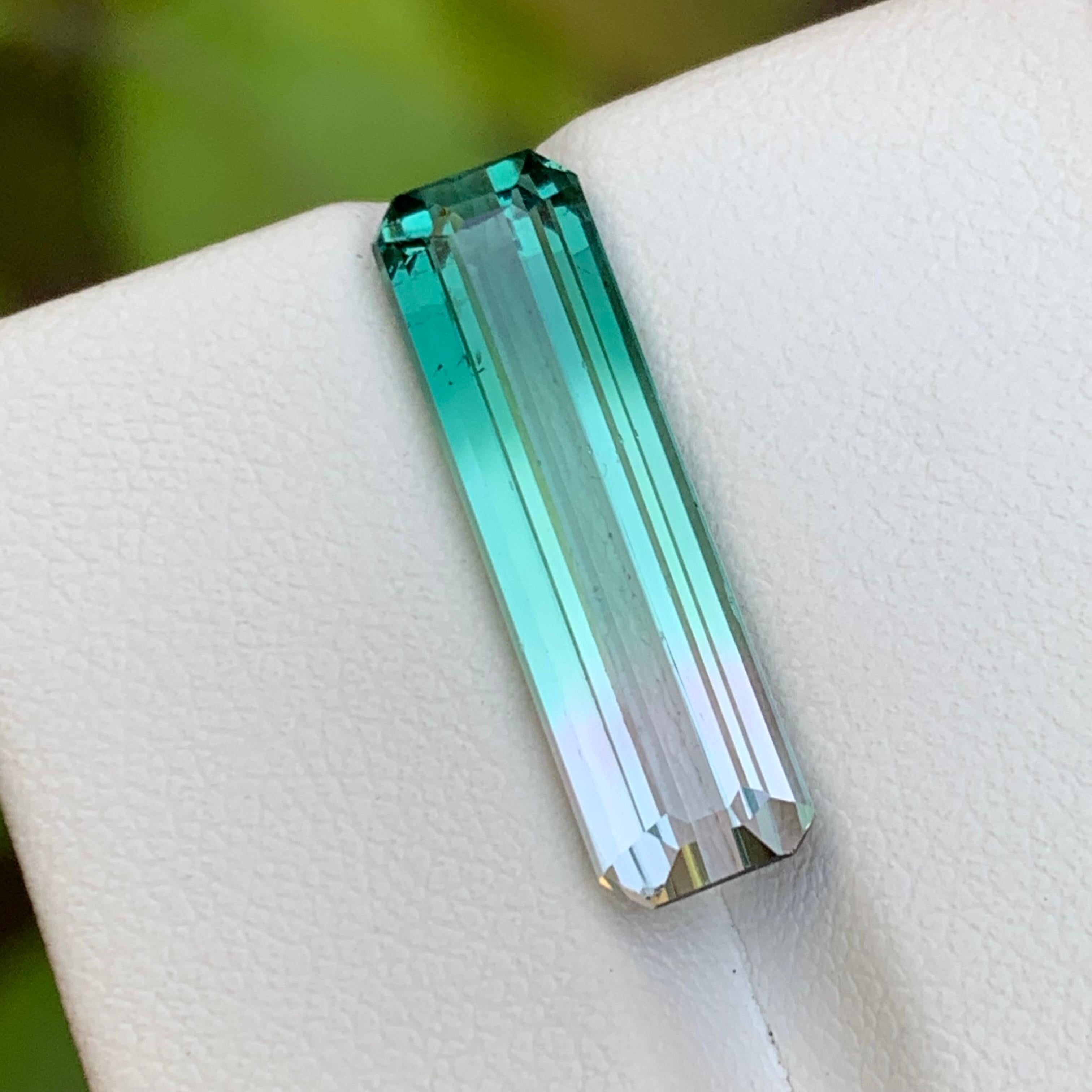 Bague en tourmaline bicolore vert bleuté à menthe pâle et rose doux, 7,60 carats en vente 6