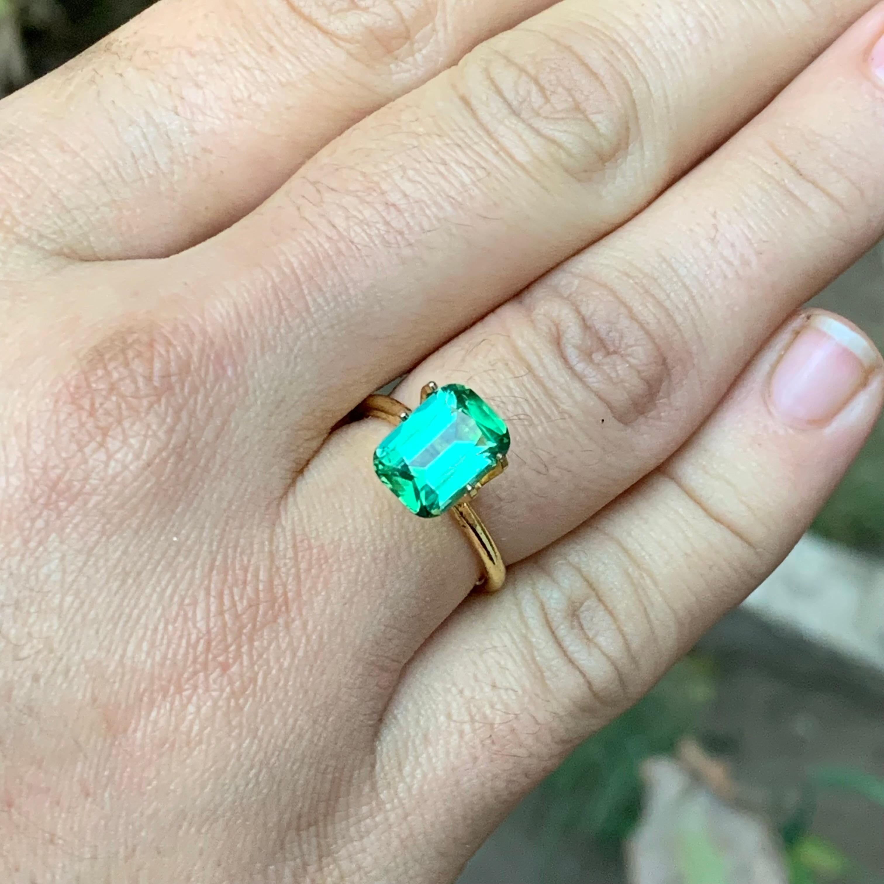 Bluish Green Tourmaline 3.00 Carat Cushion Cut Natural Loose Gemstone for Ring in vendita 5