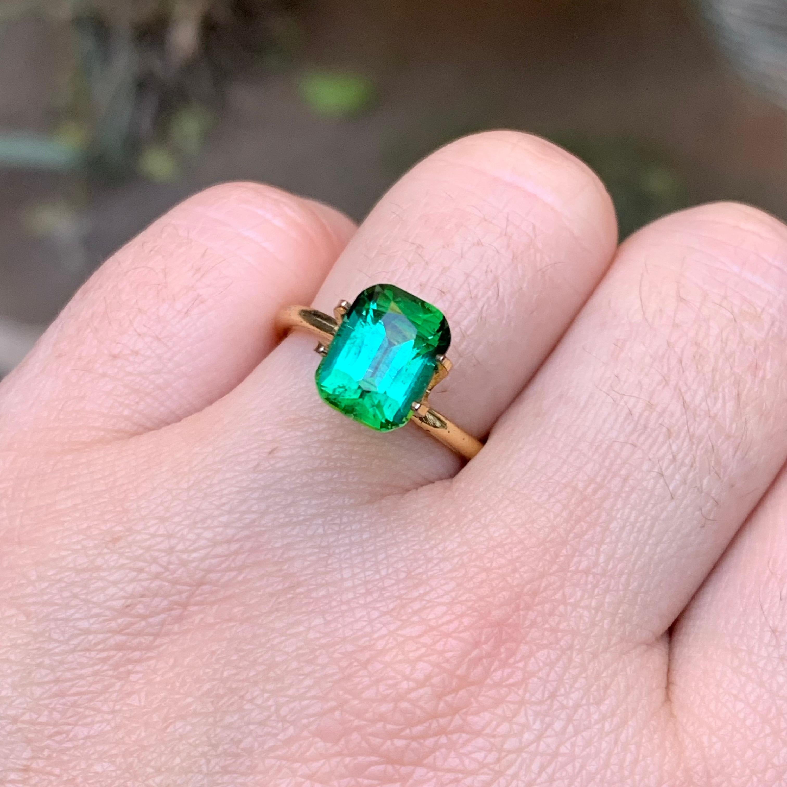 da uomo o donna Tormalina verde bluastra da 3.04 carati con taglio a cuscino Gemma naturale sfusa per anello in vendita