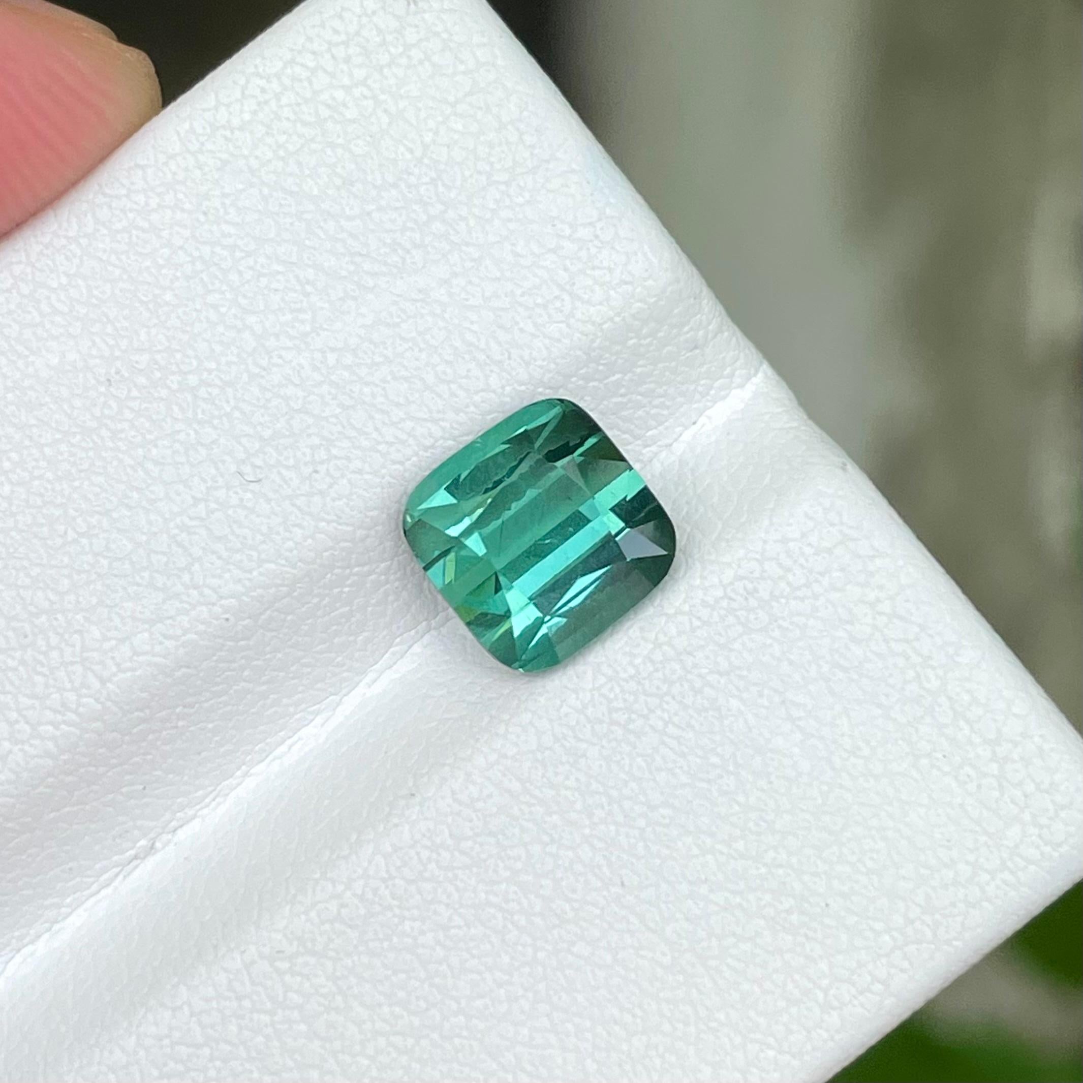 Women's or Men's Bluish Green Tourmaline 3.20- carats Cushion Cut Natural Loose African Gemstone For Sale