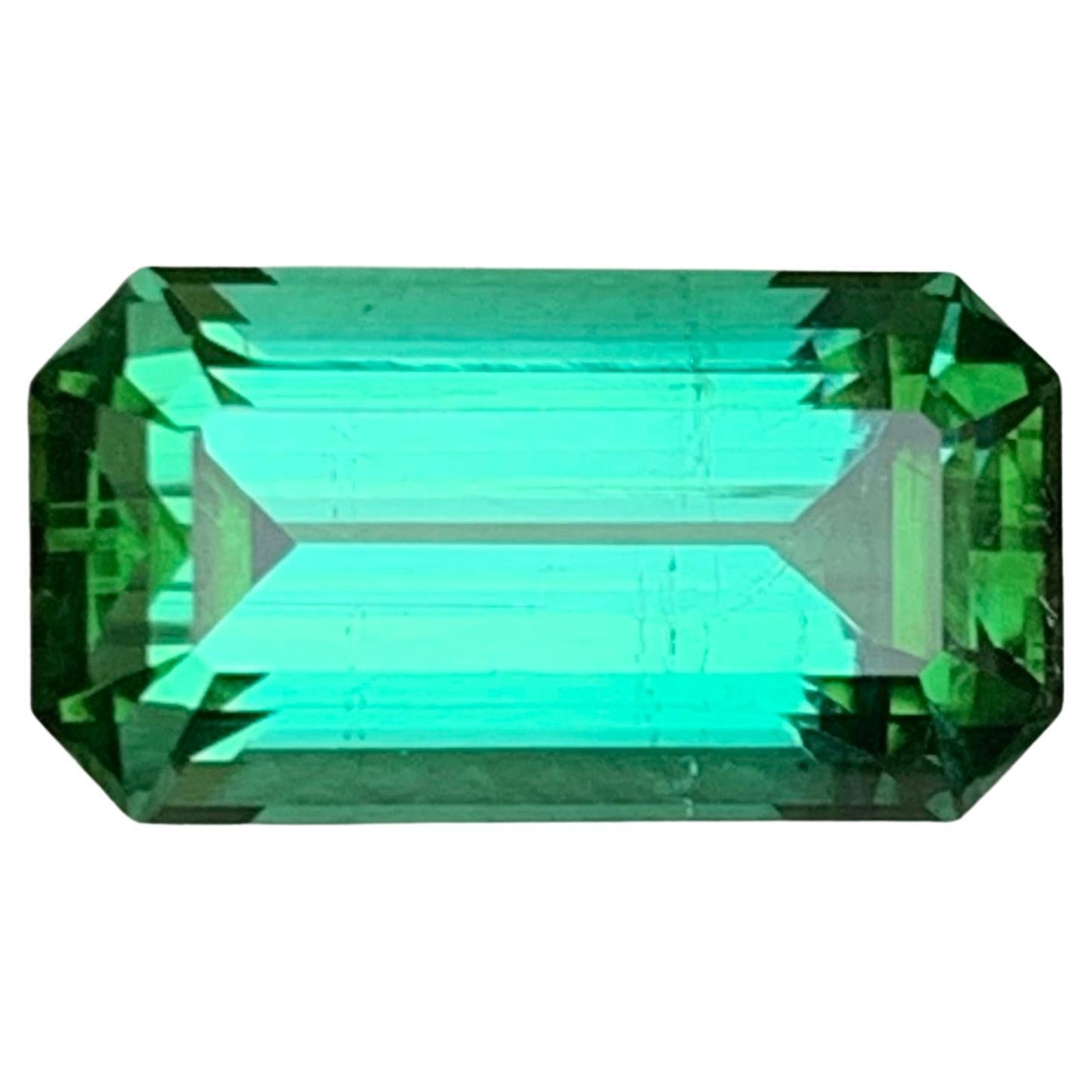 Tourmaline verte bleuâtre 4.56 Carat Emerald Cut Natural Loose Gemstone for Ring (Tourmaline verte bleuâtre 4.56 Carat Emerald Cut Natural Loose Gemstone for Ring)