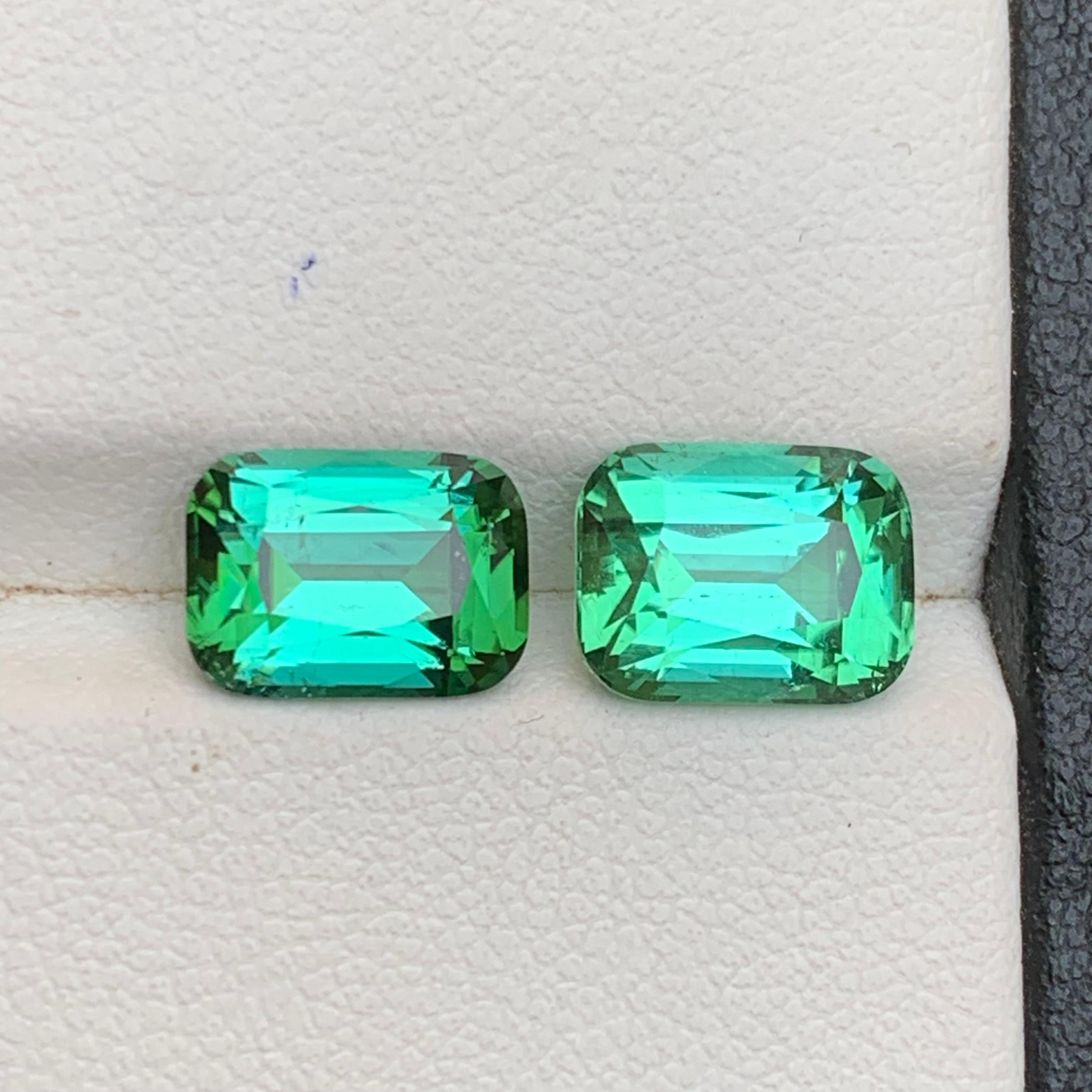 Bluish Green Tourmaline 4.92 Ct Cushion Cut Natural Loose Gemstone Set Earrings in vendita 6