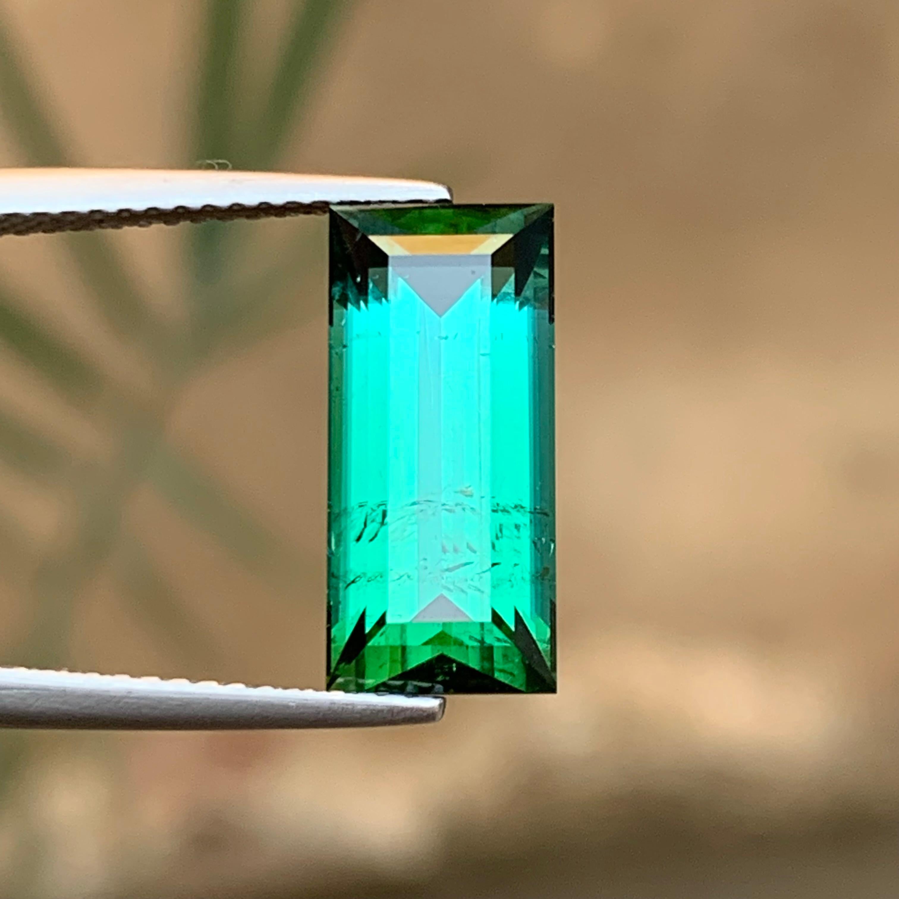 Greene & Greene Greene Tourmaline 5.65 Carat Baguette Cut Natural Loose Gemstone for Ring Neuf - En vente à Peshawar, PK