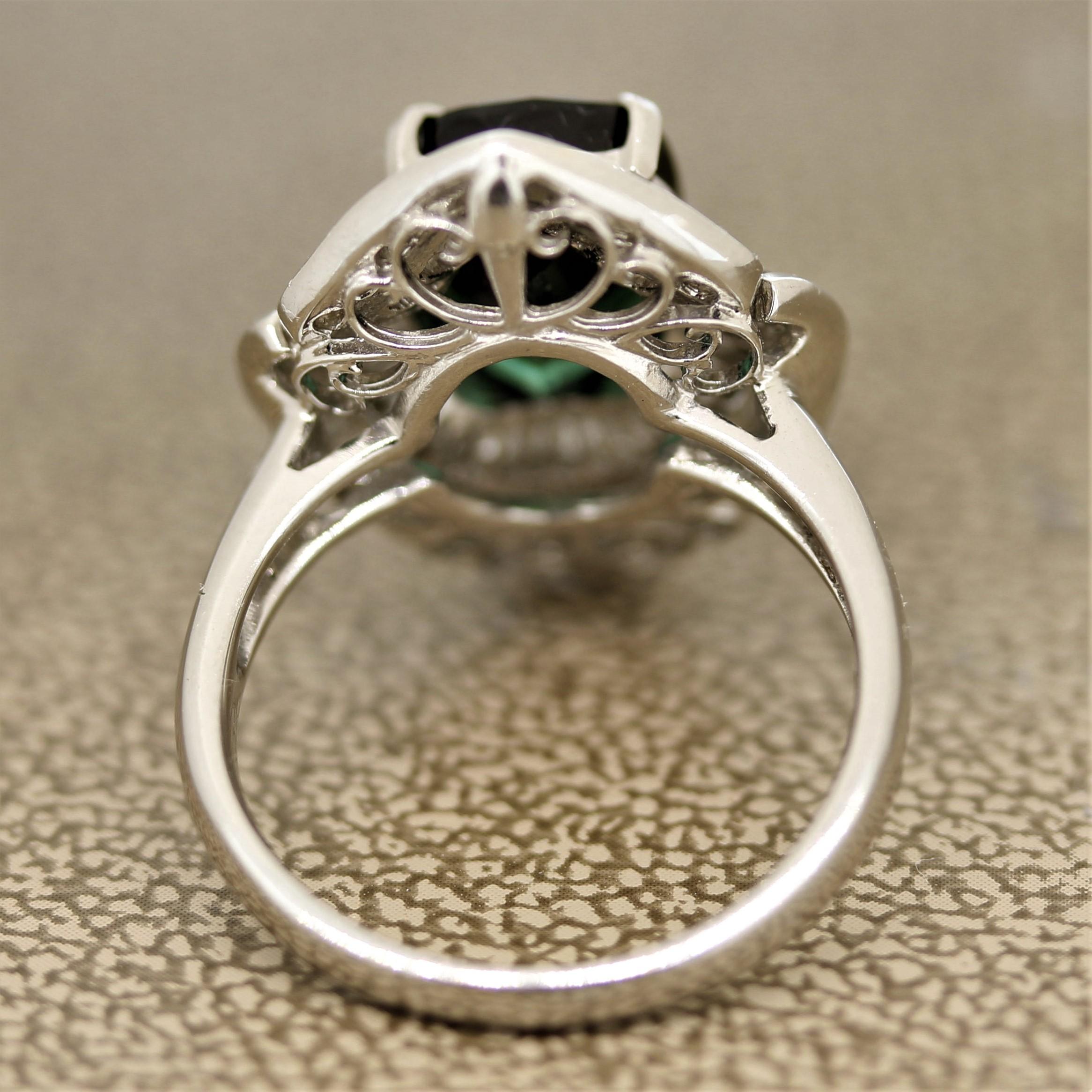 Bluish-Green Tourmaline Diamond Platinum Ring In New Condition In Beverly Hills, CA