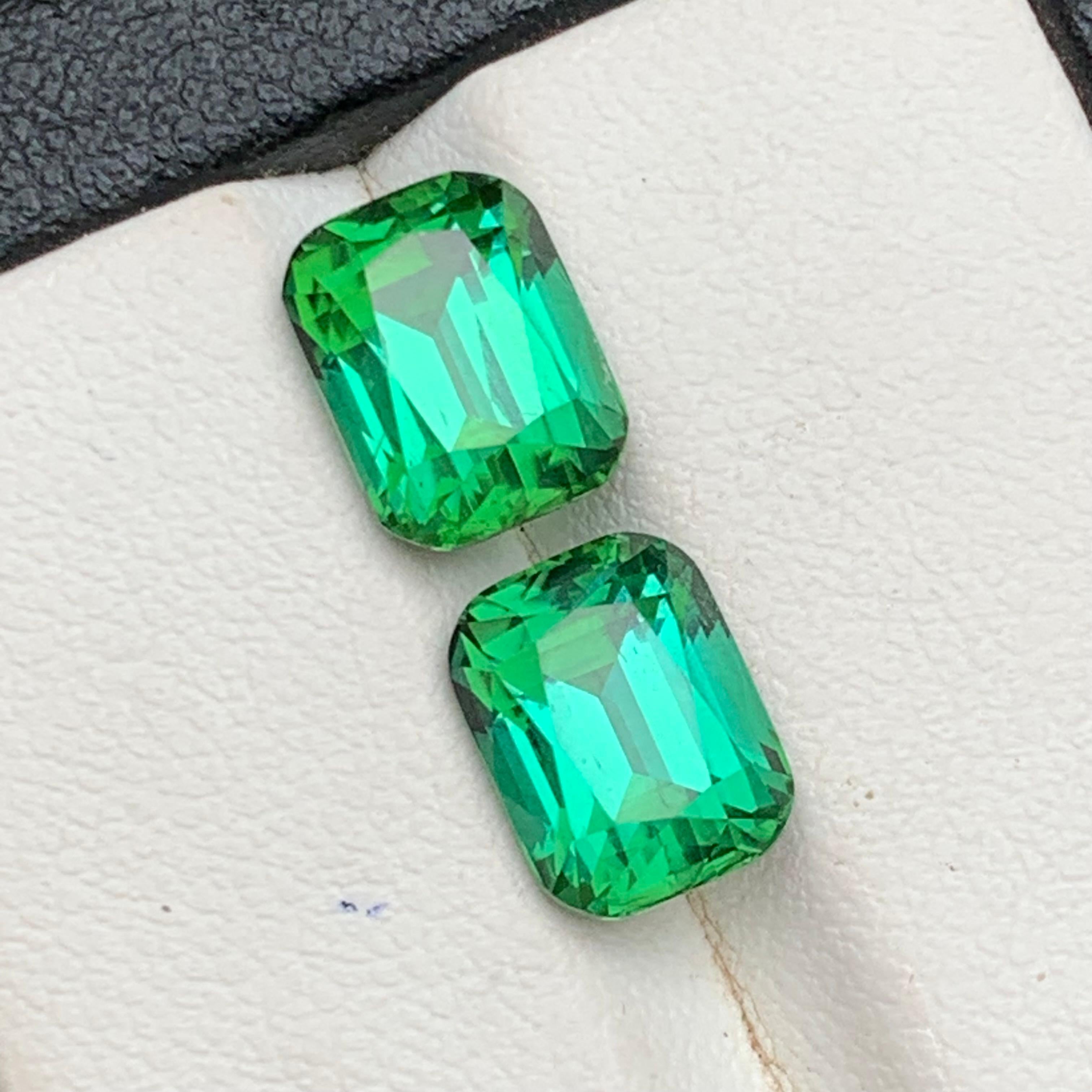 Bluish Green Tourmaline Pair 6.67 Ct Cushion Cut Natural Loose Gemstone-Earrings In condizioni Nuovo in vendita a Peshawar, PK