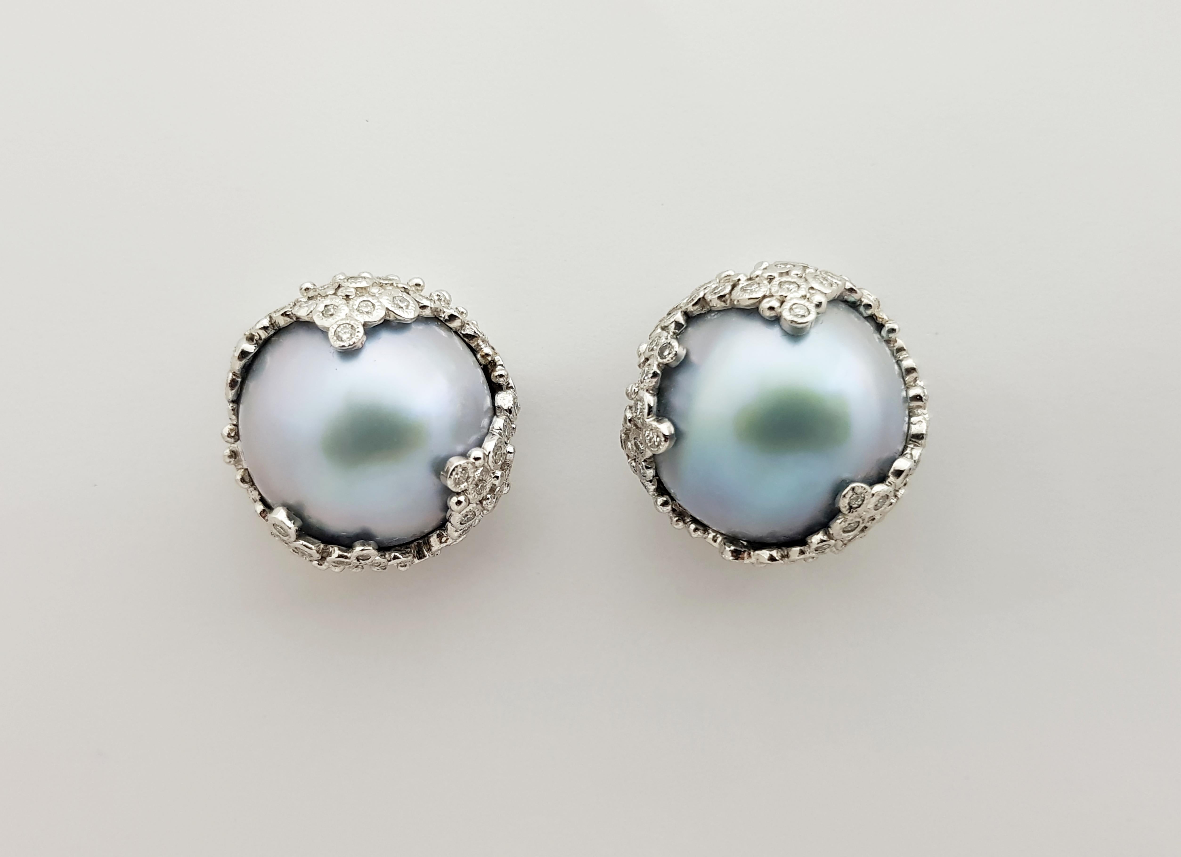 Bluish Grey Mabe Pearl with Diamond Earrings set in 18 Karat White Gold Settings For Sale 1