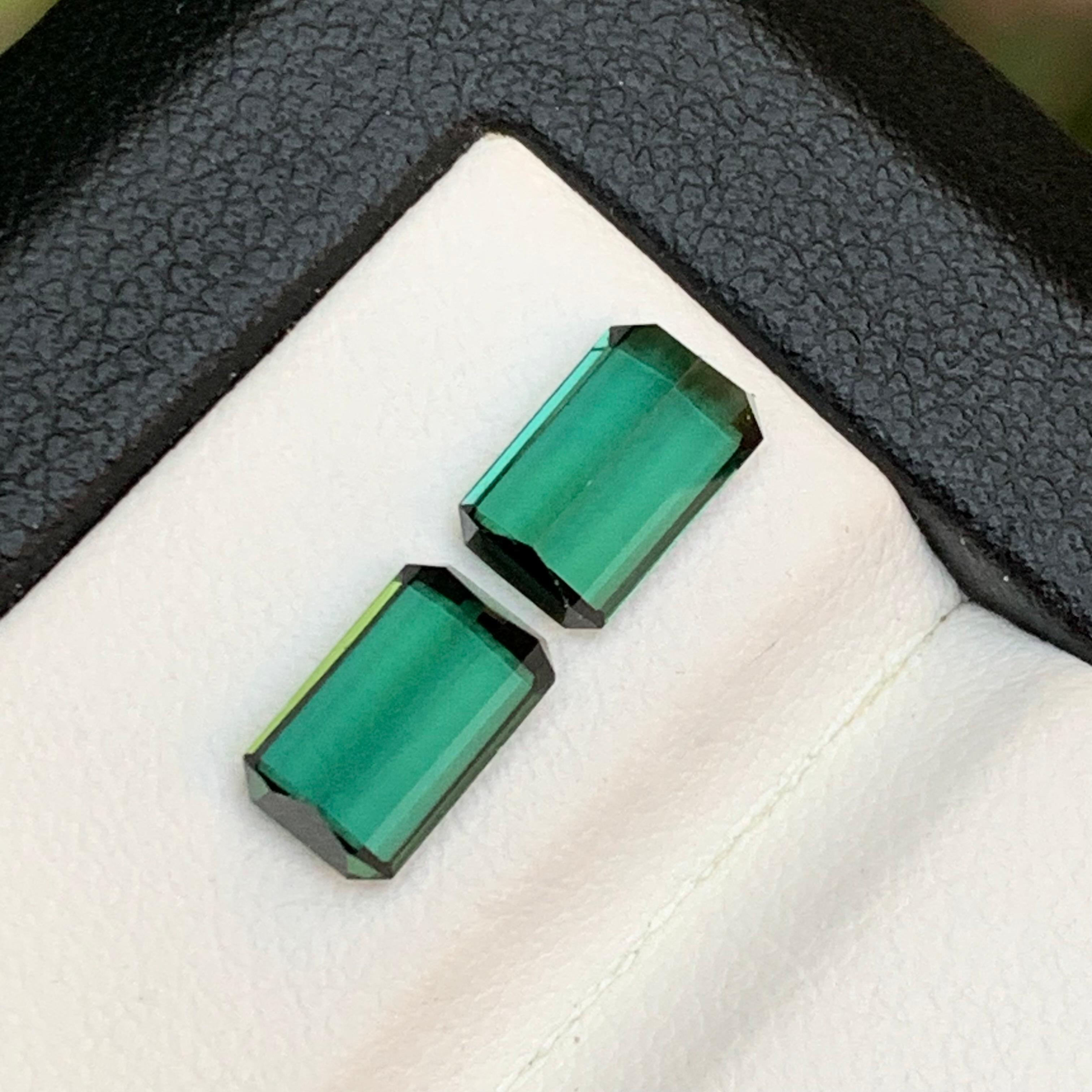 Bluish Hue Green Natural Tourmaline Loose Gemstones near to Pair 2.60 Ct-Jewelry For Sale 2