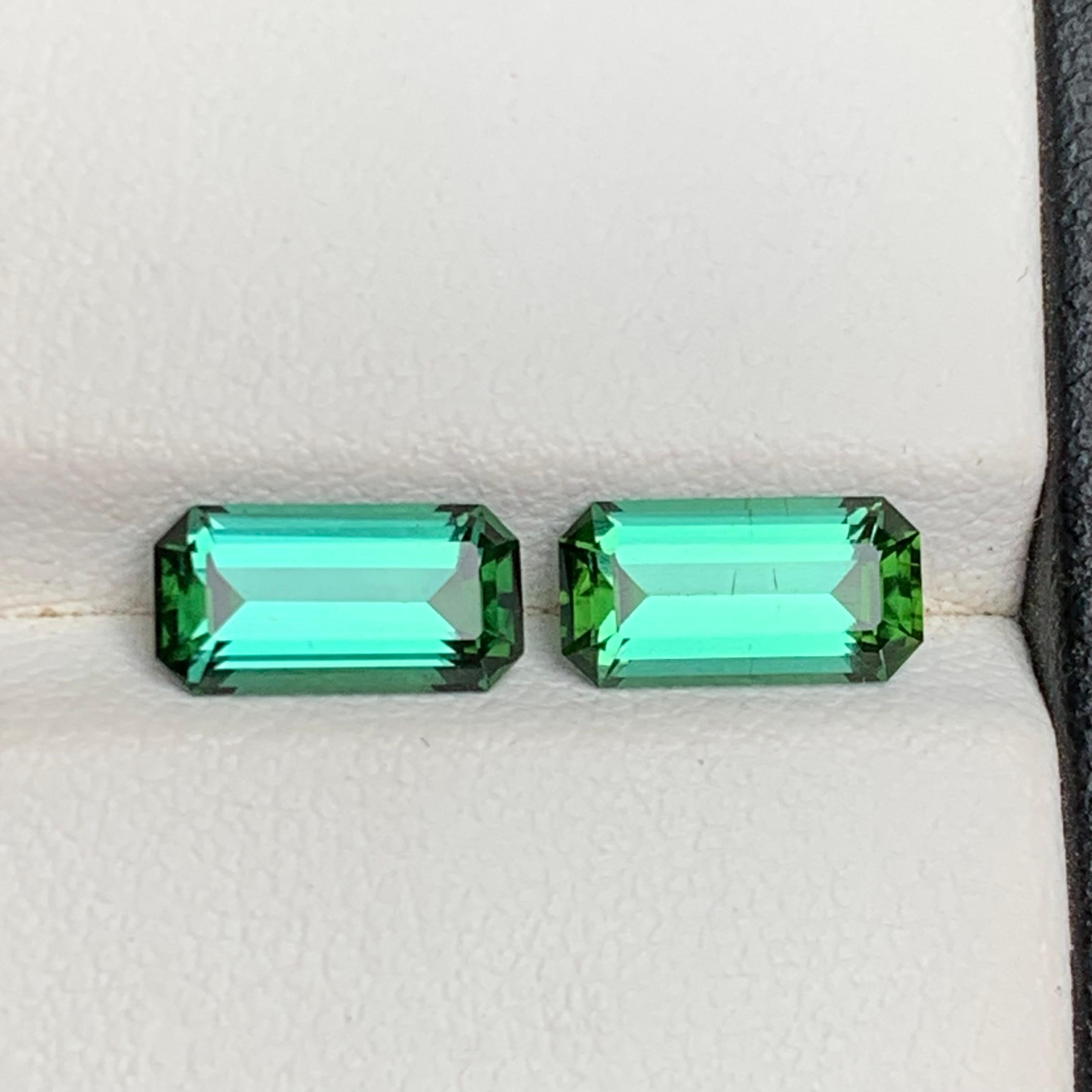 Taille émeraude Paire de pierres en vrac Greene & Greene Greene Tourmaline naturelle 2.80 ct pour bijoux en vente