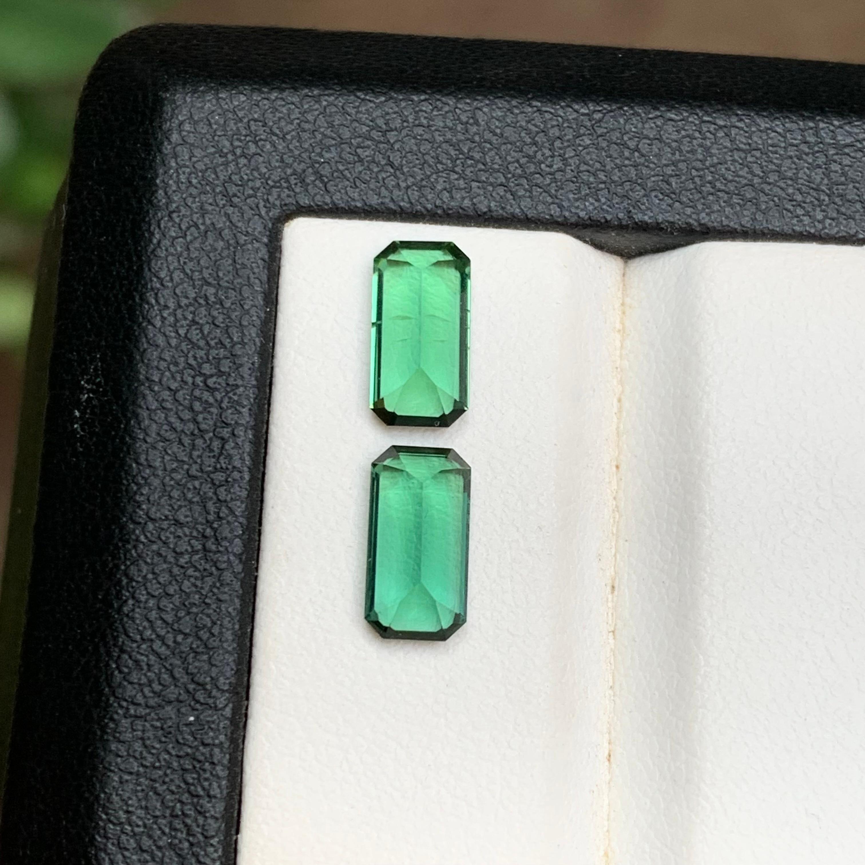Paire de pierres en vrac Greene & Greene Greene Tourmaline naturelle 2.80 ct pour bijoux en vente 1