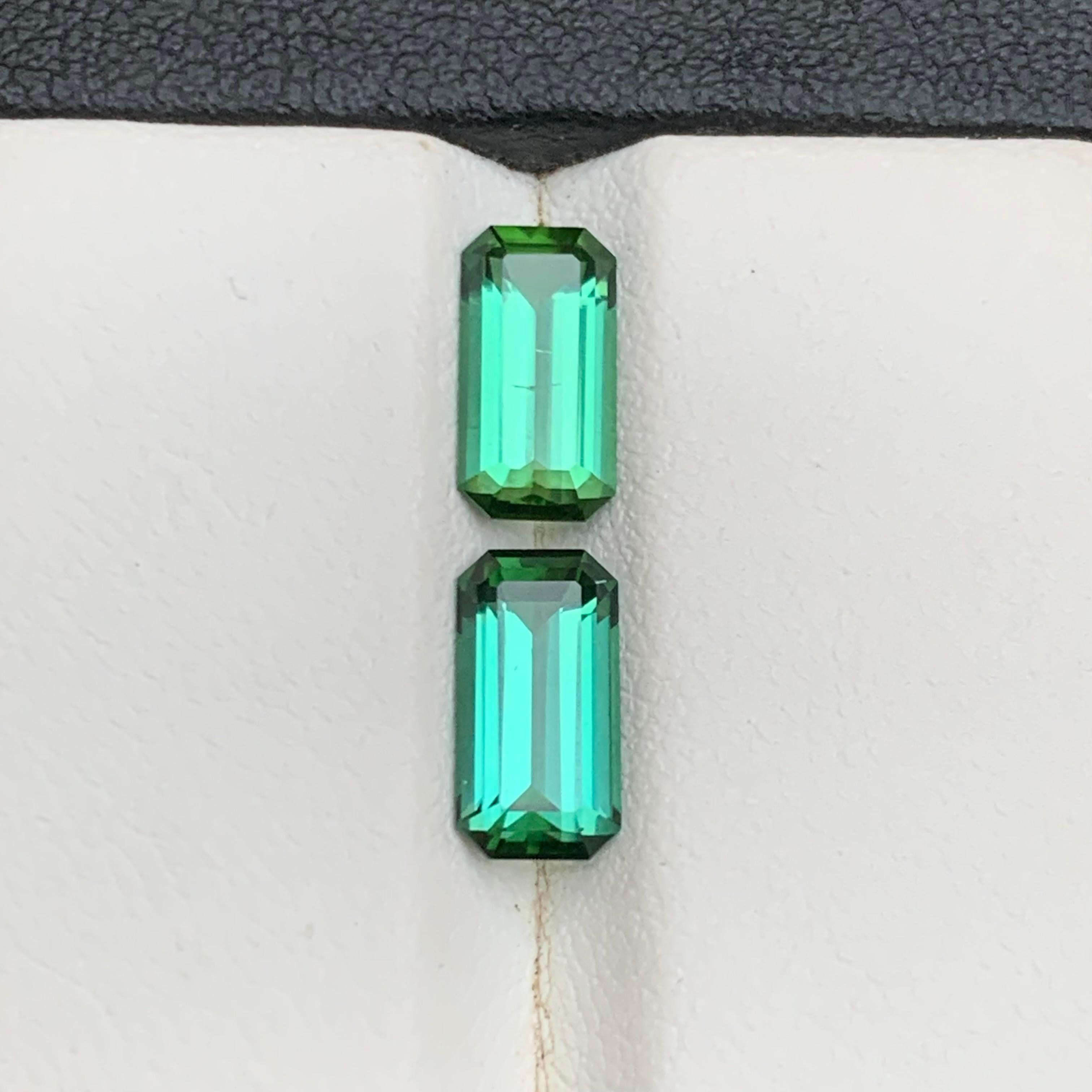 Tourmaline verte bleuâtre 2.8 ct Naturelle Paire de pierres précieuses pour boucles d'oreilles en vente 8