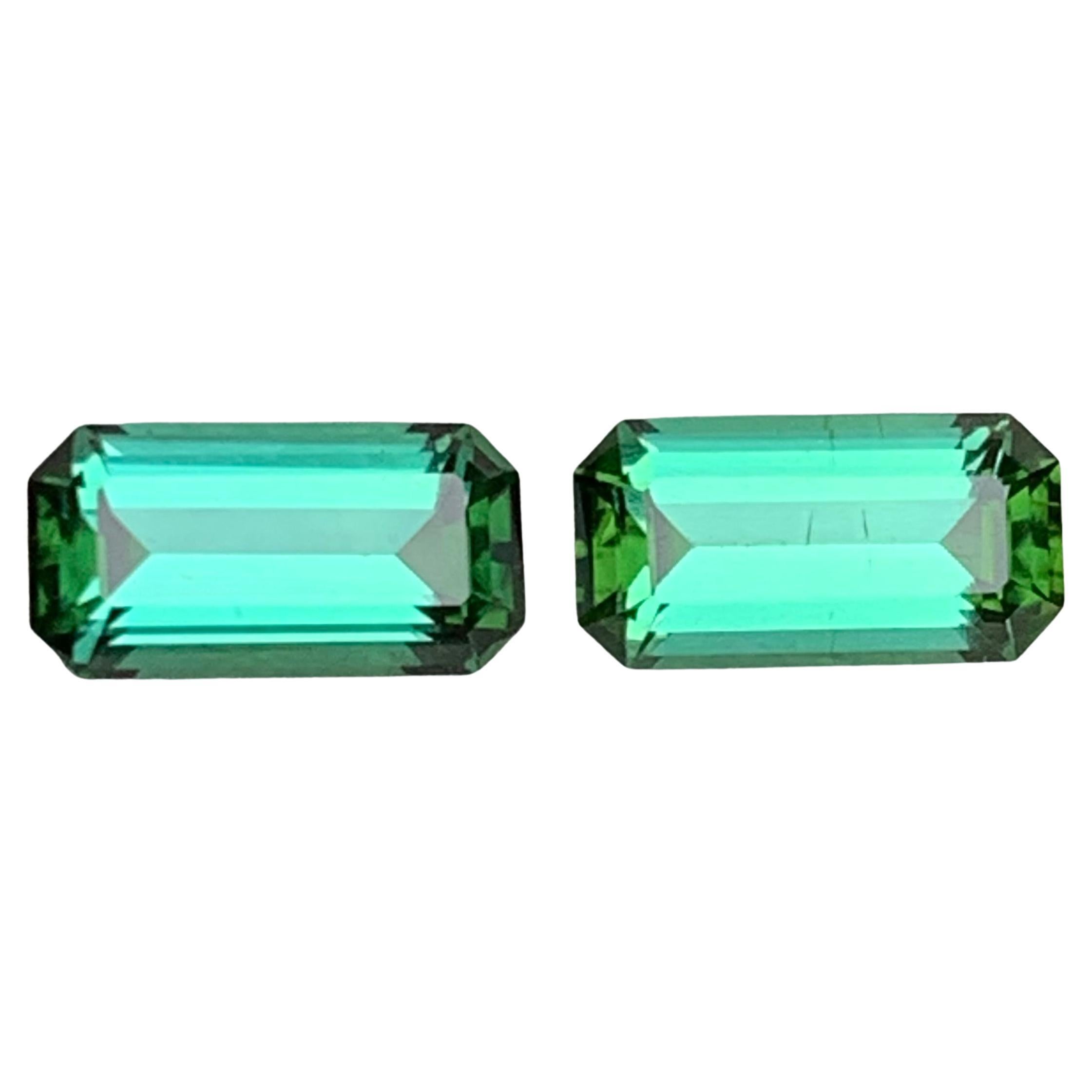 Tourmaline verte bleuâtre 2.8 ct Naturelle Paire de pierres précieuses pour boucles d'oreilles en vente
