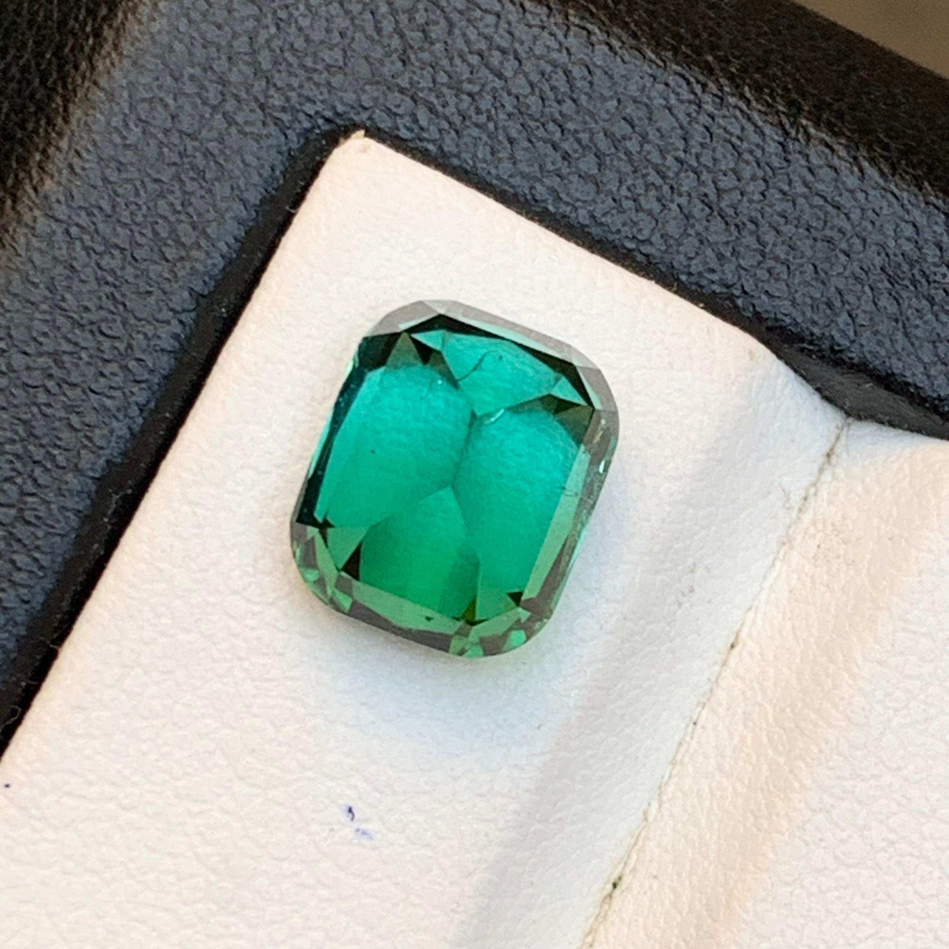 Blauer Lagunengrüner Turmalin 4,75 Karat Cushion-Schliff Natürlicher Loser Edelstein Ring im Zustand „Neu“ im Angebot in Peshawar, PK