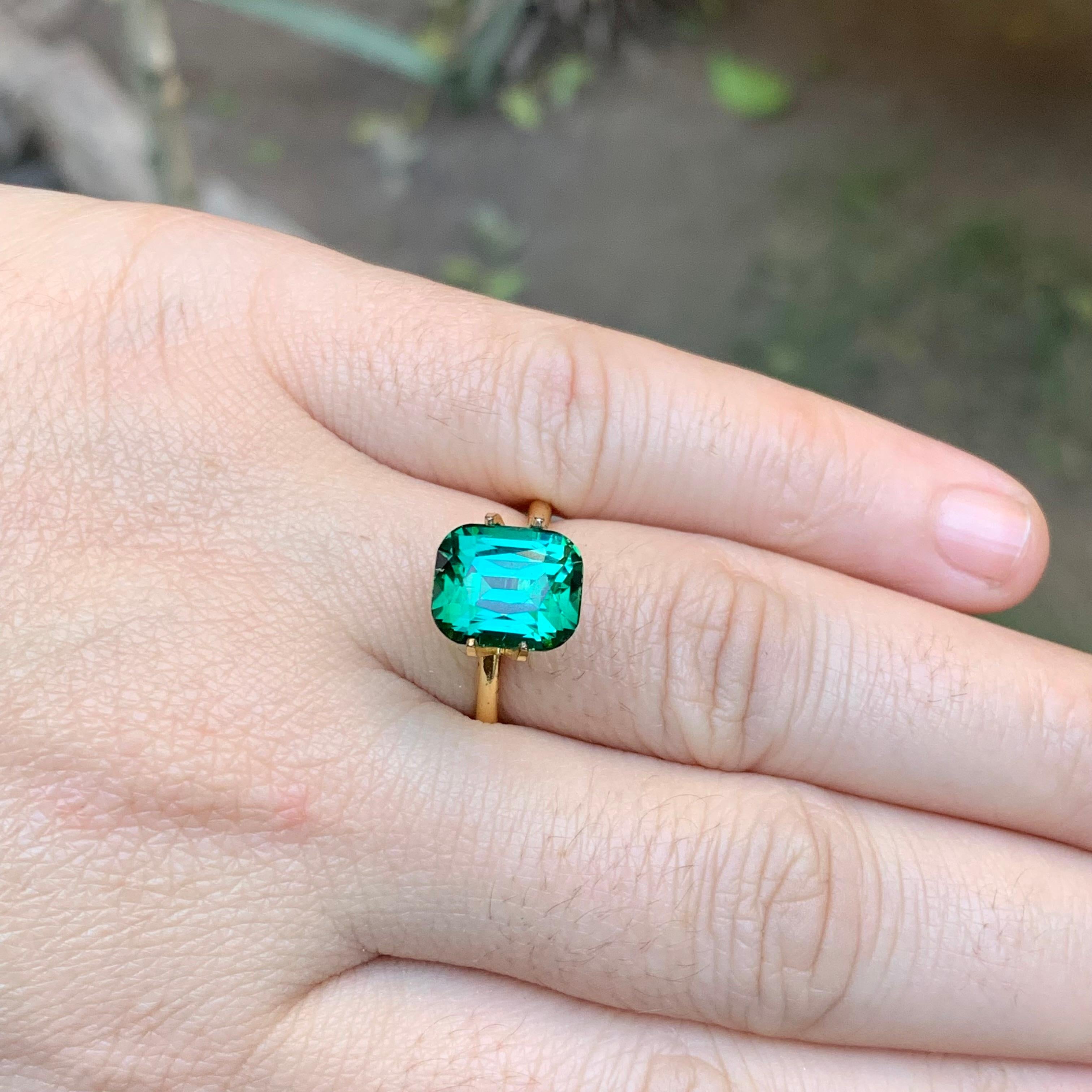 Blauer Lagunengrüner Turmalin 4,75 Karat Cushion-Schliff Natürlicher Loser Edelstein Ring im Angebot 2