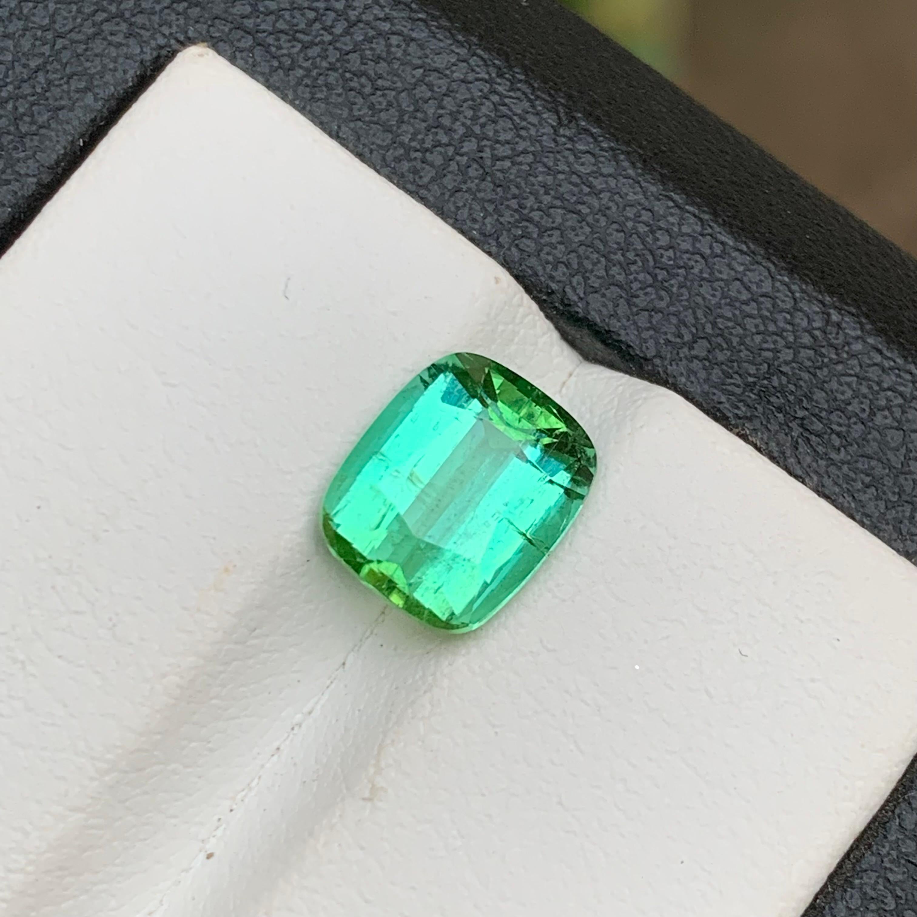 Bluish Mint Green Natural Tourmaline Ring Gemstone 2.90 Ct Cushion Cut-Jewelry In New Condition For Sale In Peshawar, PK