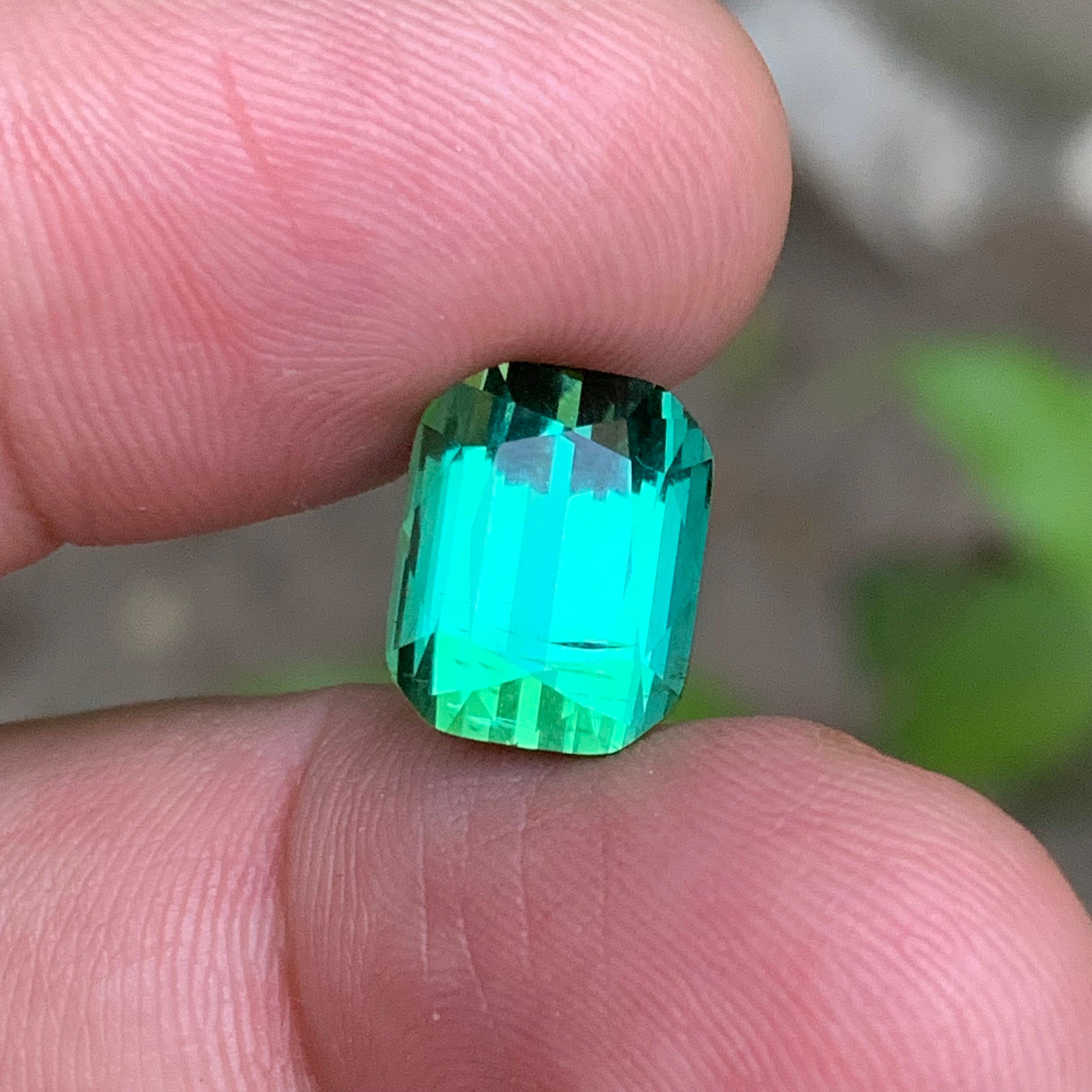 Bluish Minty Green Natural Tourmaline Ring Loose Gemstone 7.60 Ct Cushion Cut For Sale 6