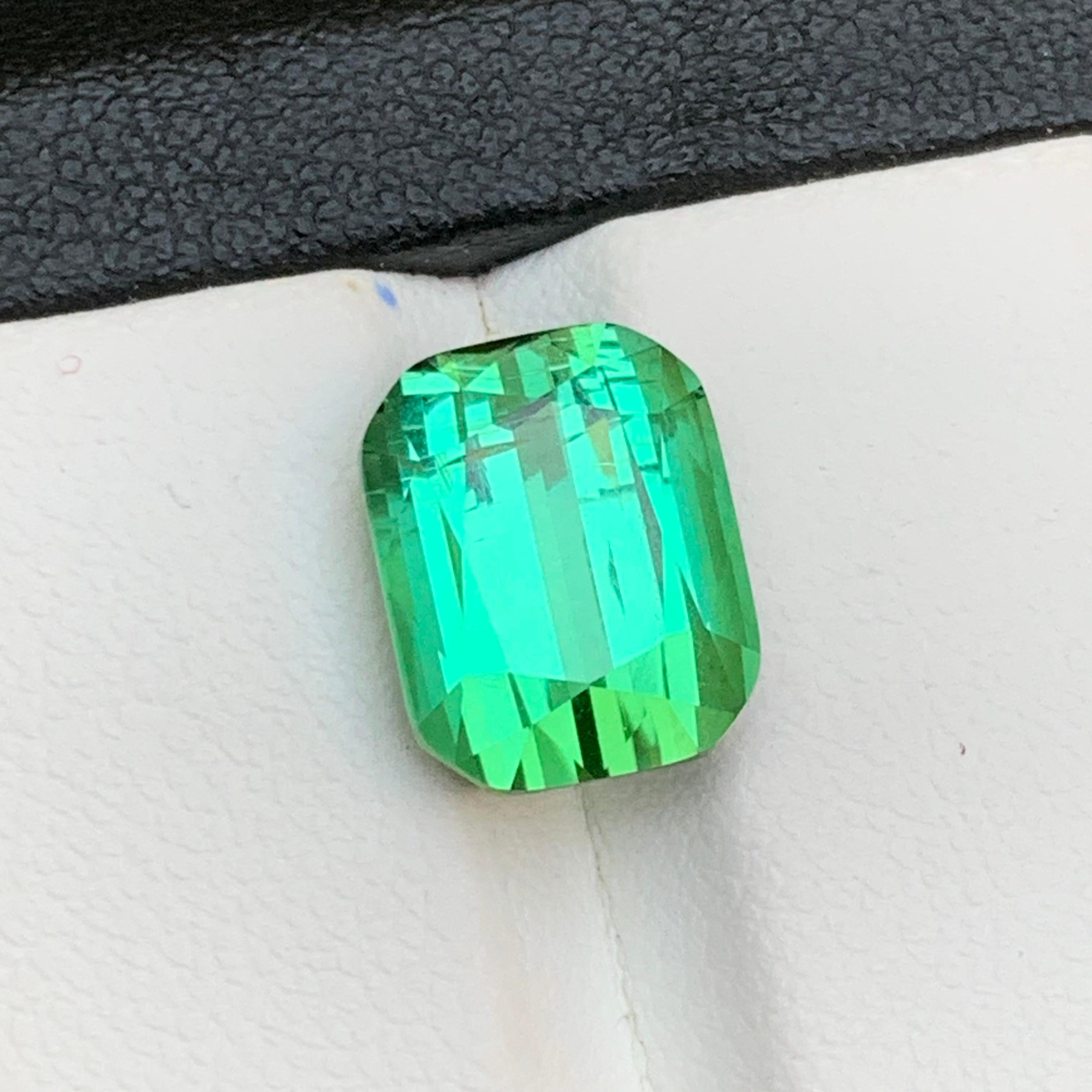 Bluish Minty Green Natural Tourmaline Ring Loose Gemstone 7.60 Ct Cushion Cut In New Condition For Sale In Peshawar, PK