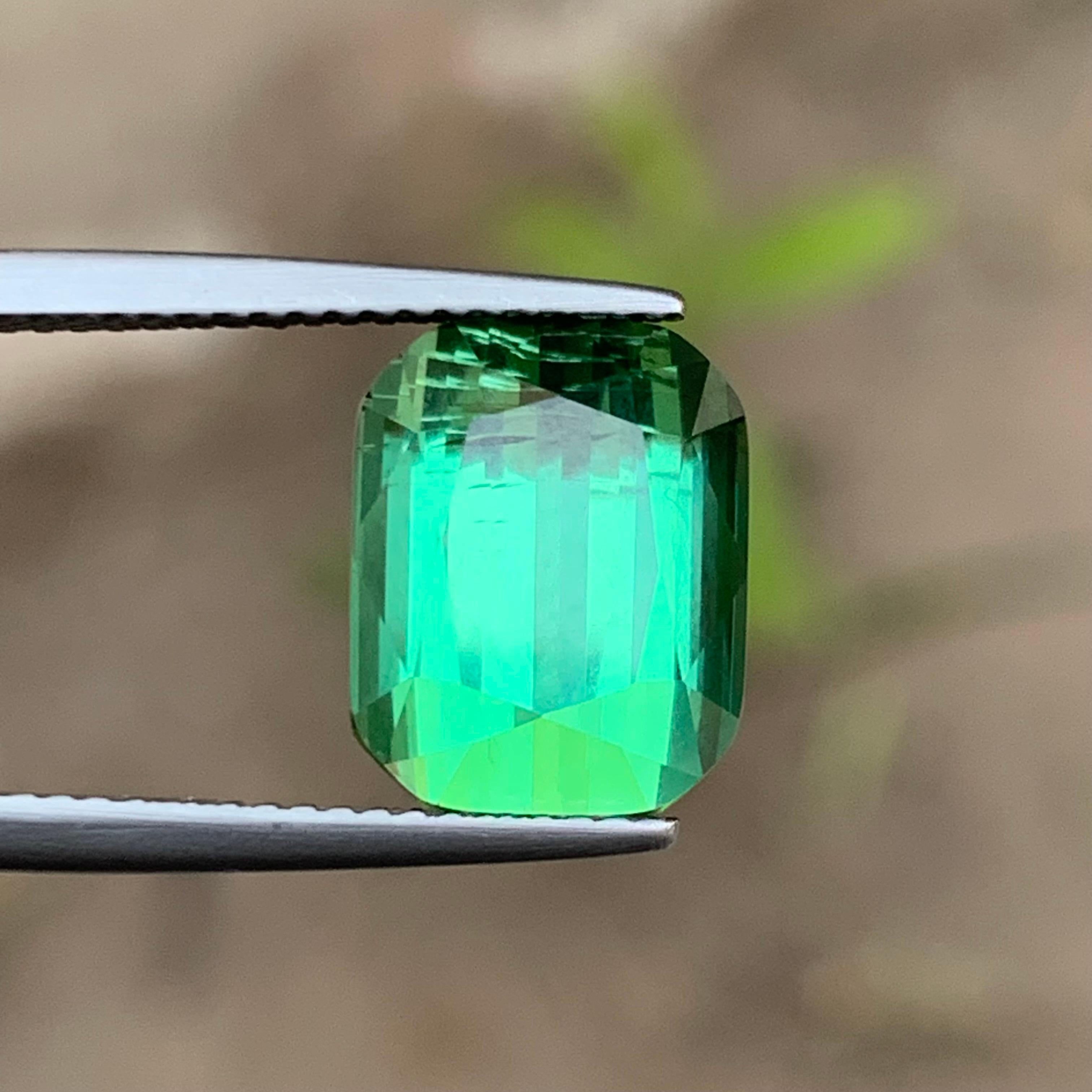 Bluish Minty Green Natural Tourmaline Ring Loose Gemstone 7.60 Ct Cushion Cut For Sale 2