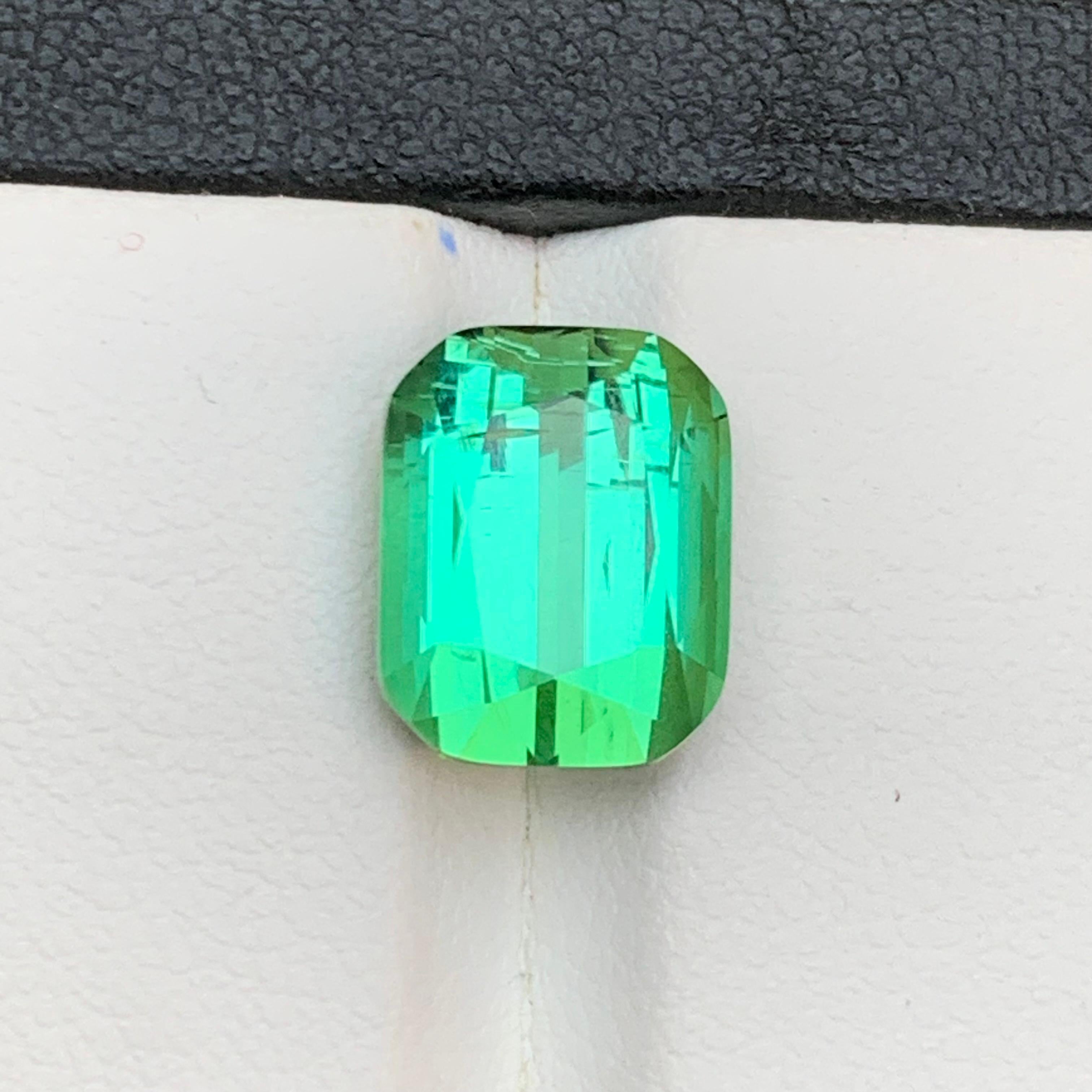 Bluish Minty Green Natural Tourmaline Ring Loose Gemstone 7.60 Ct Cushion Cut For Sale 4