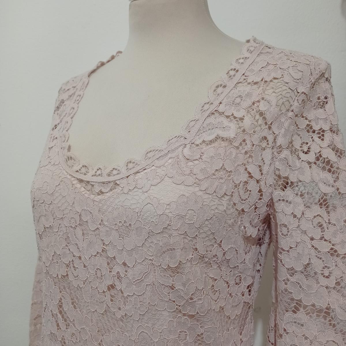 Gris Blumarine - Robe en dentelle rose ancienne, taille IT 40 en vente