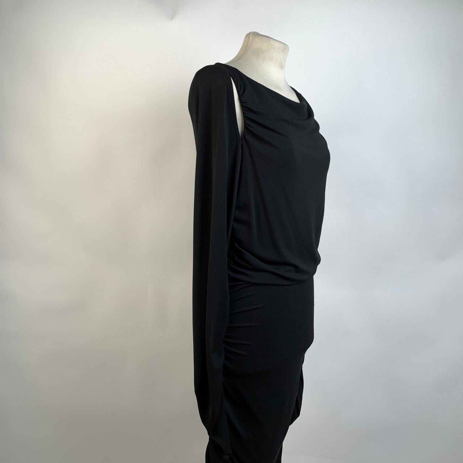 Blumarine Black Jersey Long Sleeve Ruched Sides Dress Size 44 In Excellent Condition In Rome, Rome