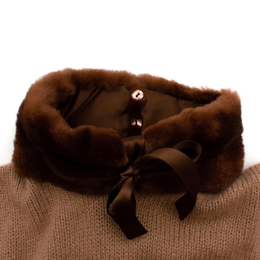 Blumarine Brown Cashmere Jumper with Sheared Fur Collar - Size US 2 In Excellent Condition For Sale In London, GB