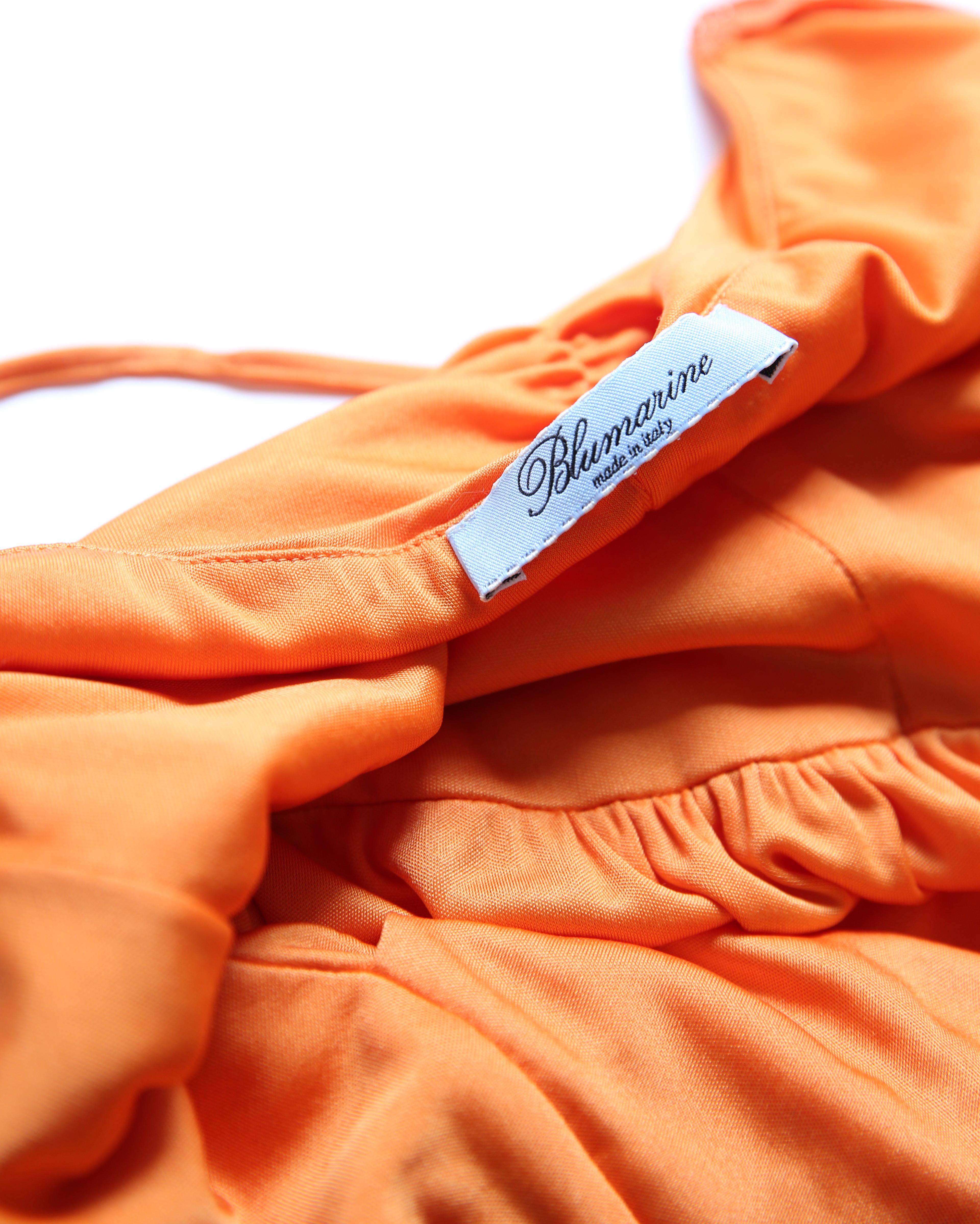 Blumarine, robe longue découpée décolletée col bénitier dos nu orange en vente 15
