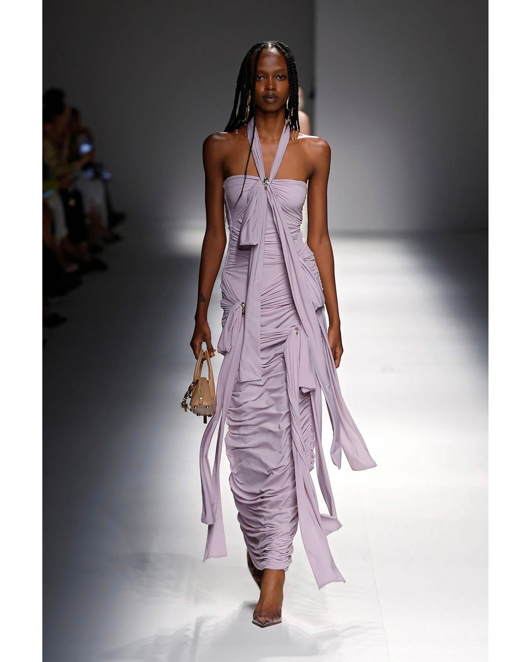 Blumarine Gerafftes Nude Mesh Laufstegkleid - Frühling/Sommer 2024, mit Originaletikett im Angebot 2