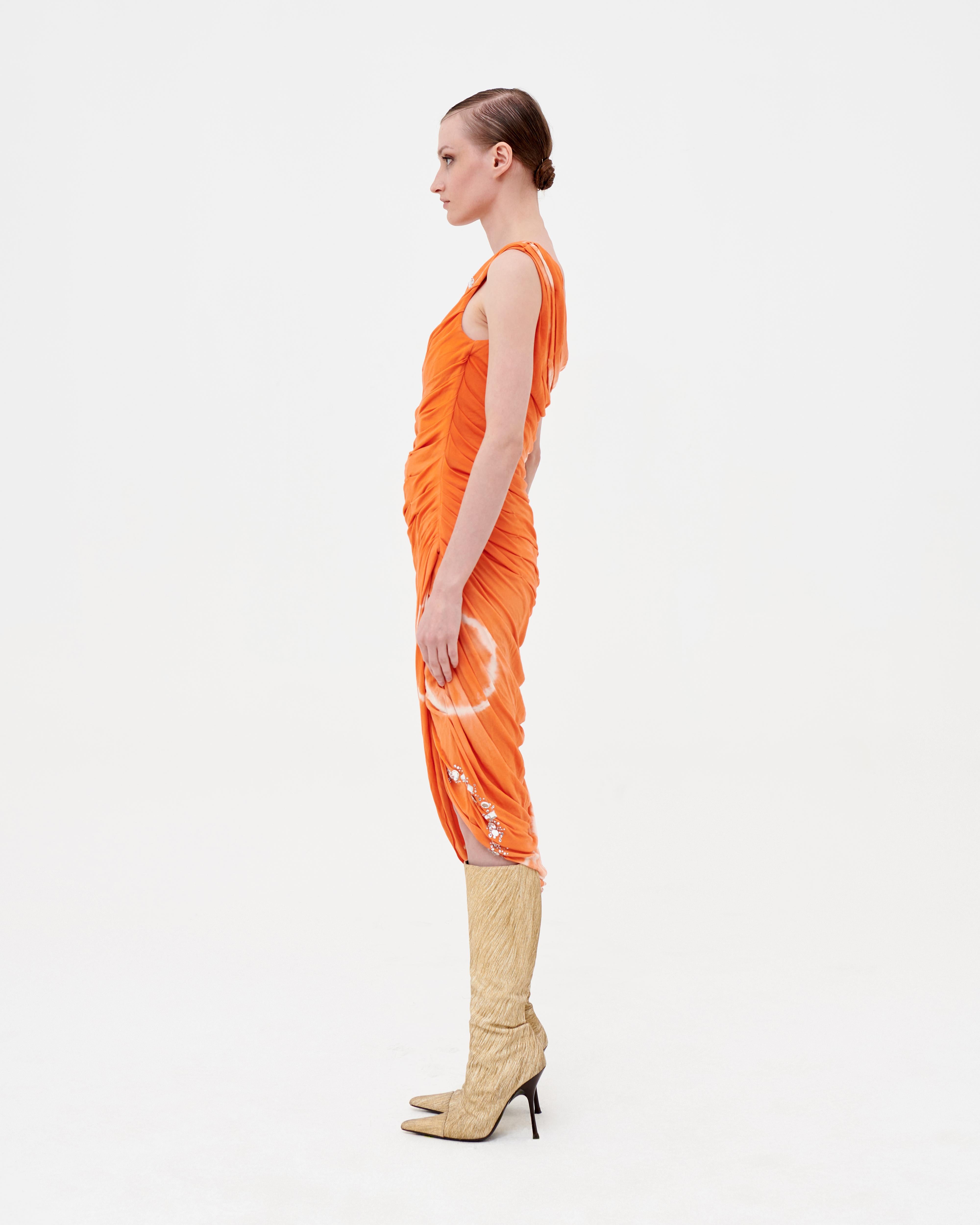 Blumarine S/S 2010 ein Schulter Tie-dye Swarovski Bodycon-Kleid im Zustand „Hervorragend“ im Angebot in Rome, IT
