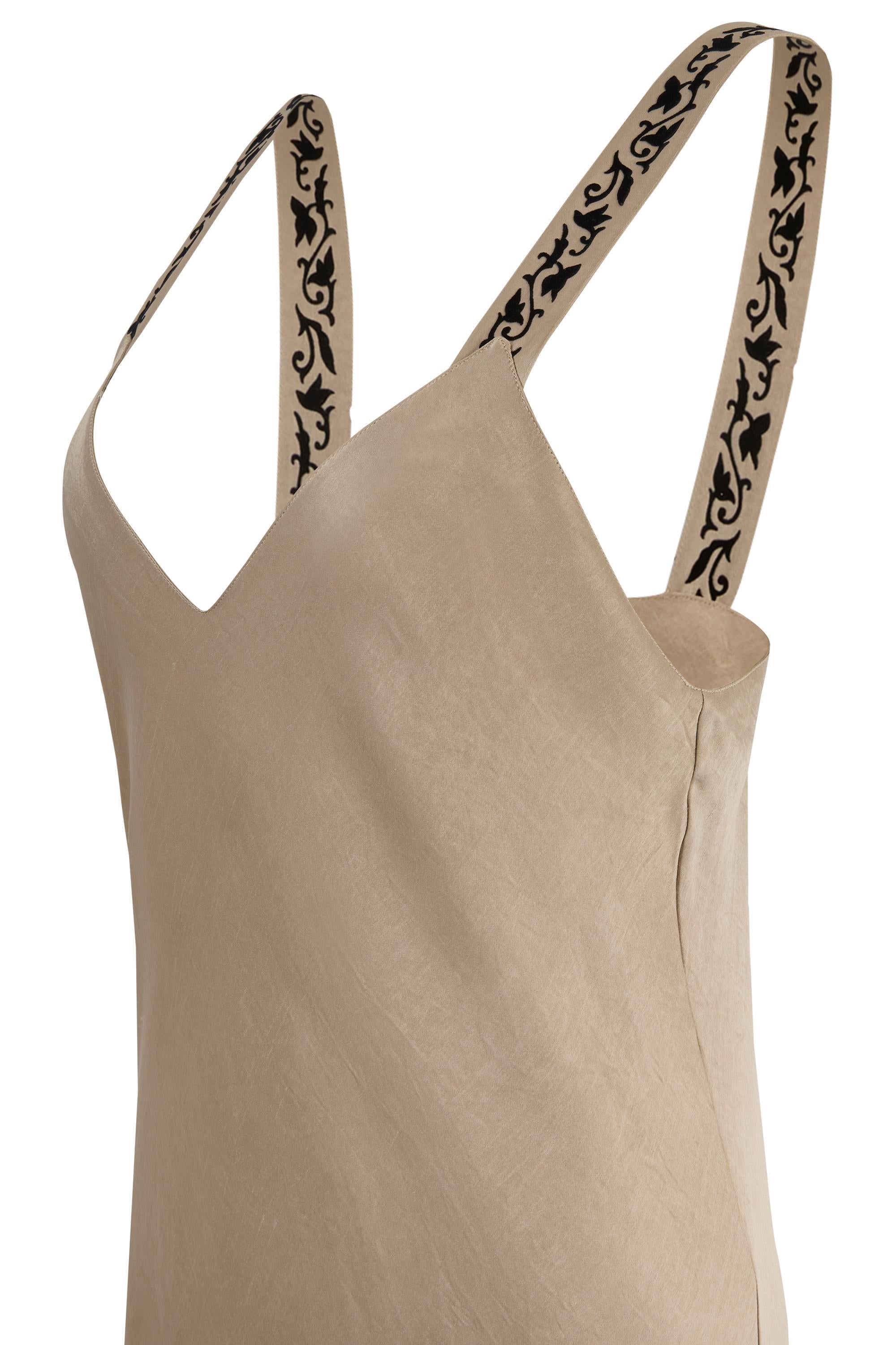 Marron Blumarine - Robe à bretelles en satin champagne en vente