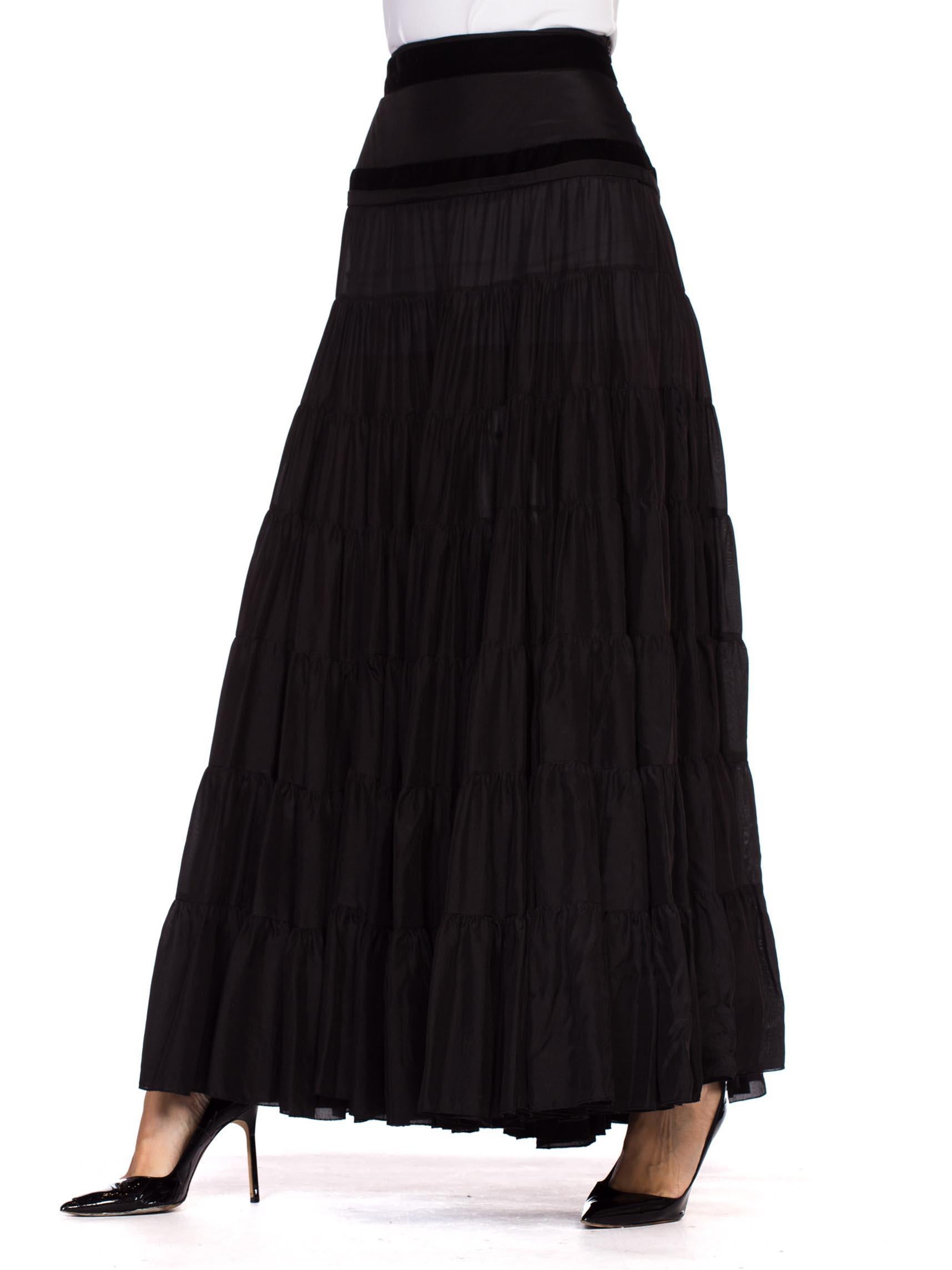 2000S BLUMARINE Schwarz Seide Voll Boho Maxi Rock , Sz 44