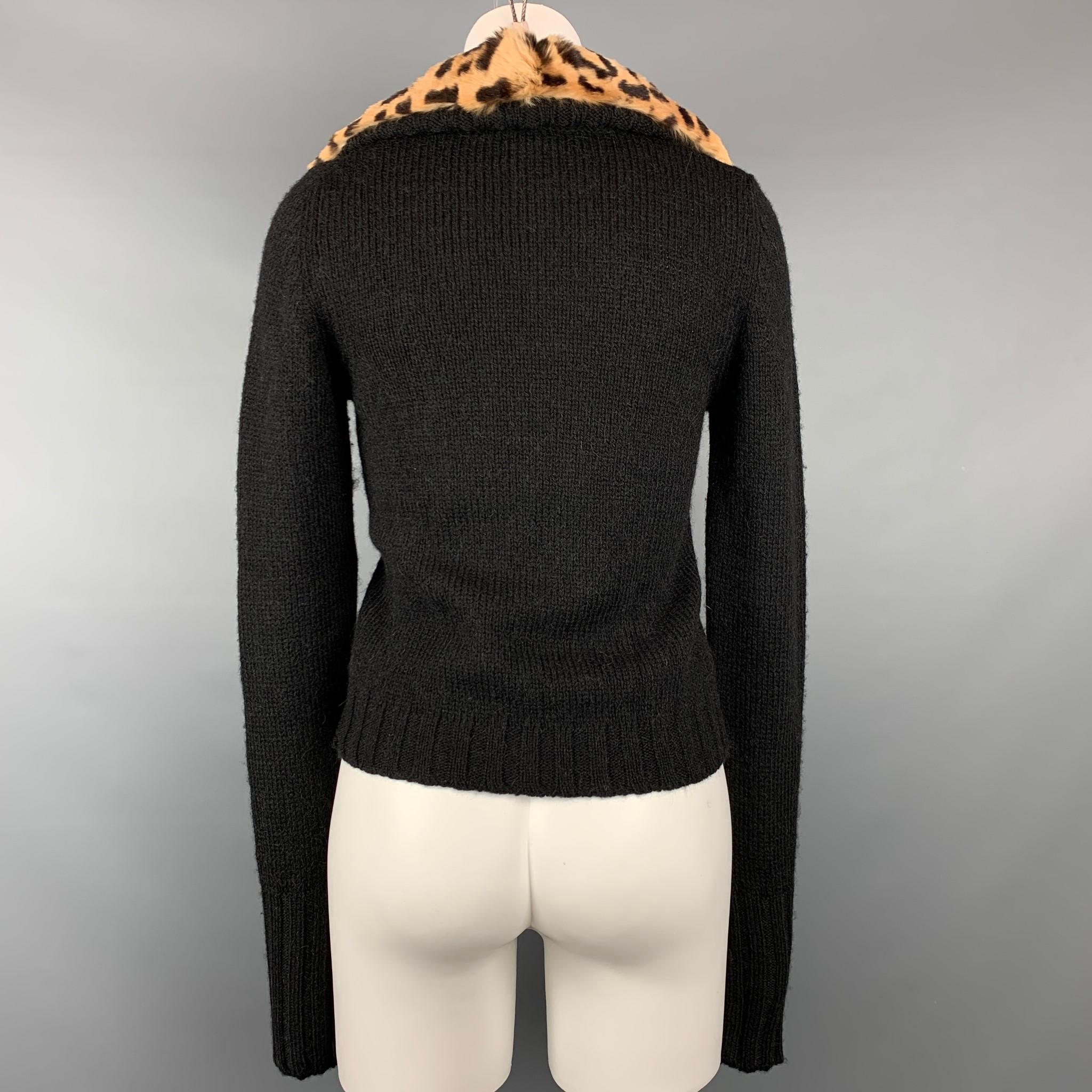 BLUMARINE Size 4 Black Knitted Wool Blend V-neck Pullover In Good Condition In San Francisco, CA