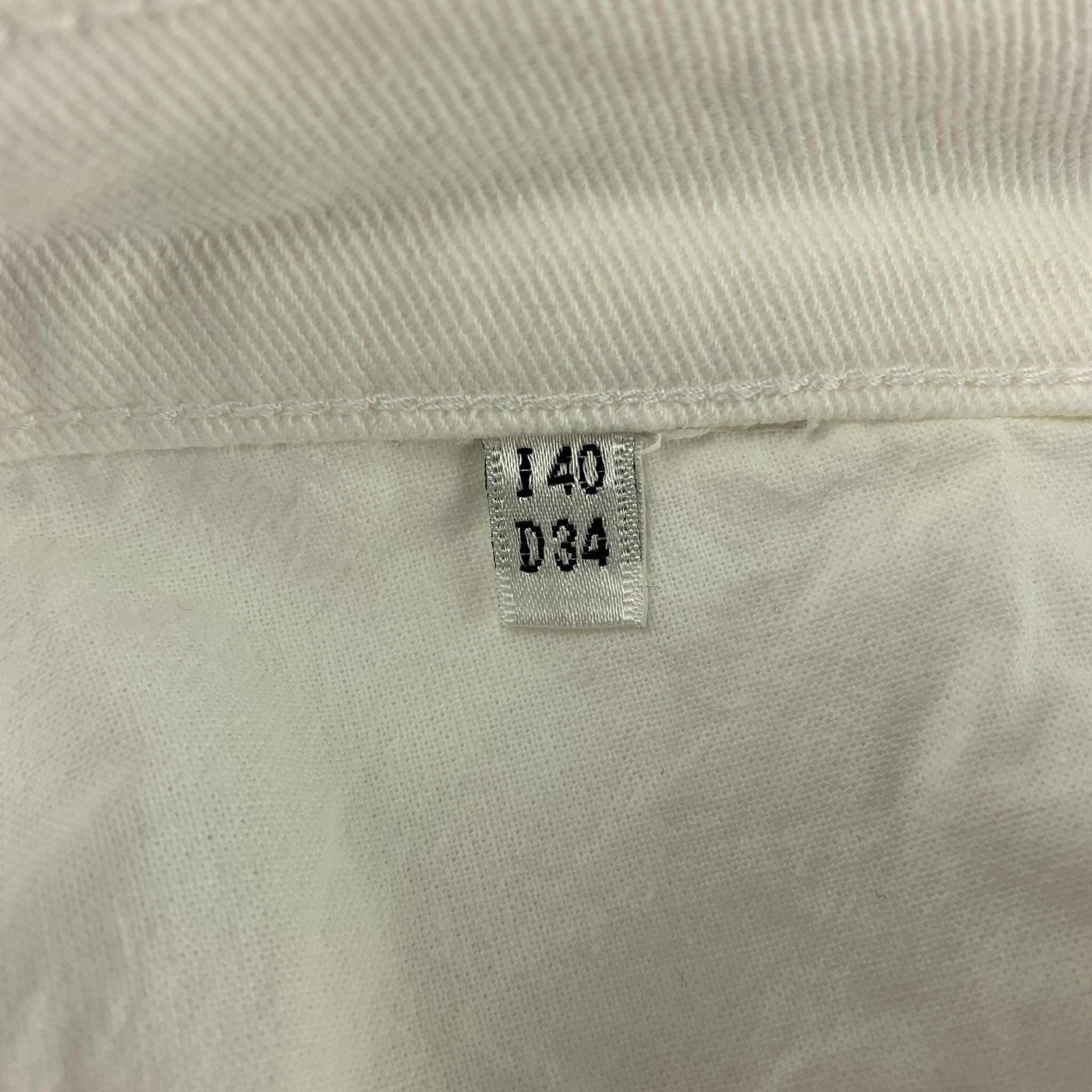 BLUMARINE Größe 4 Weiße Jeans aus Denim mit besticktem Ausschnitt im Angebot 1